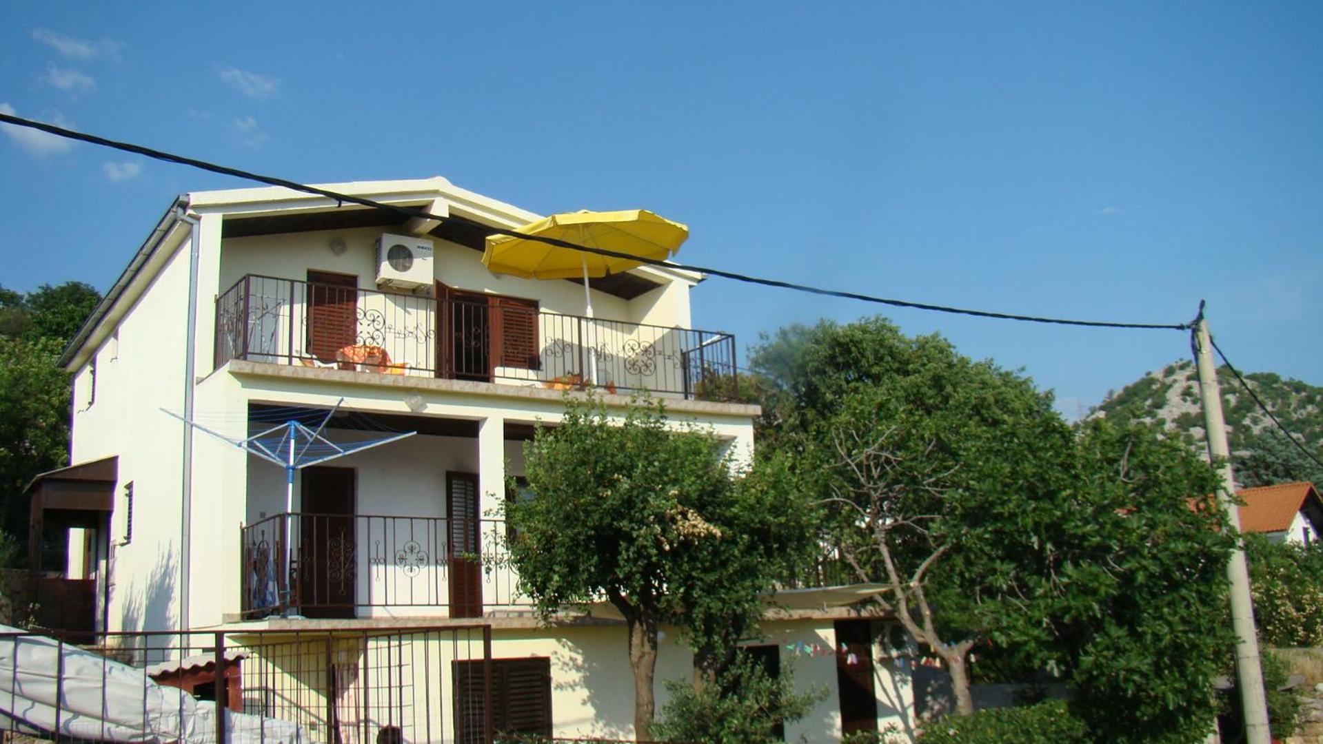 Apartments Zuanović view 4