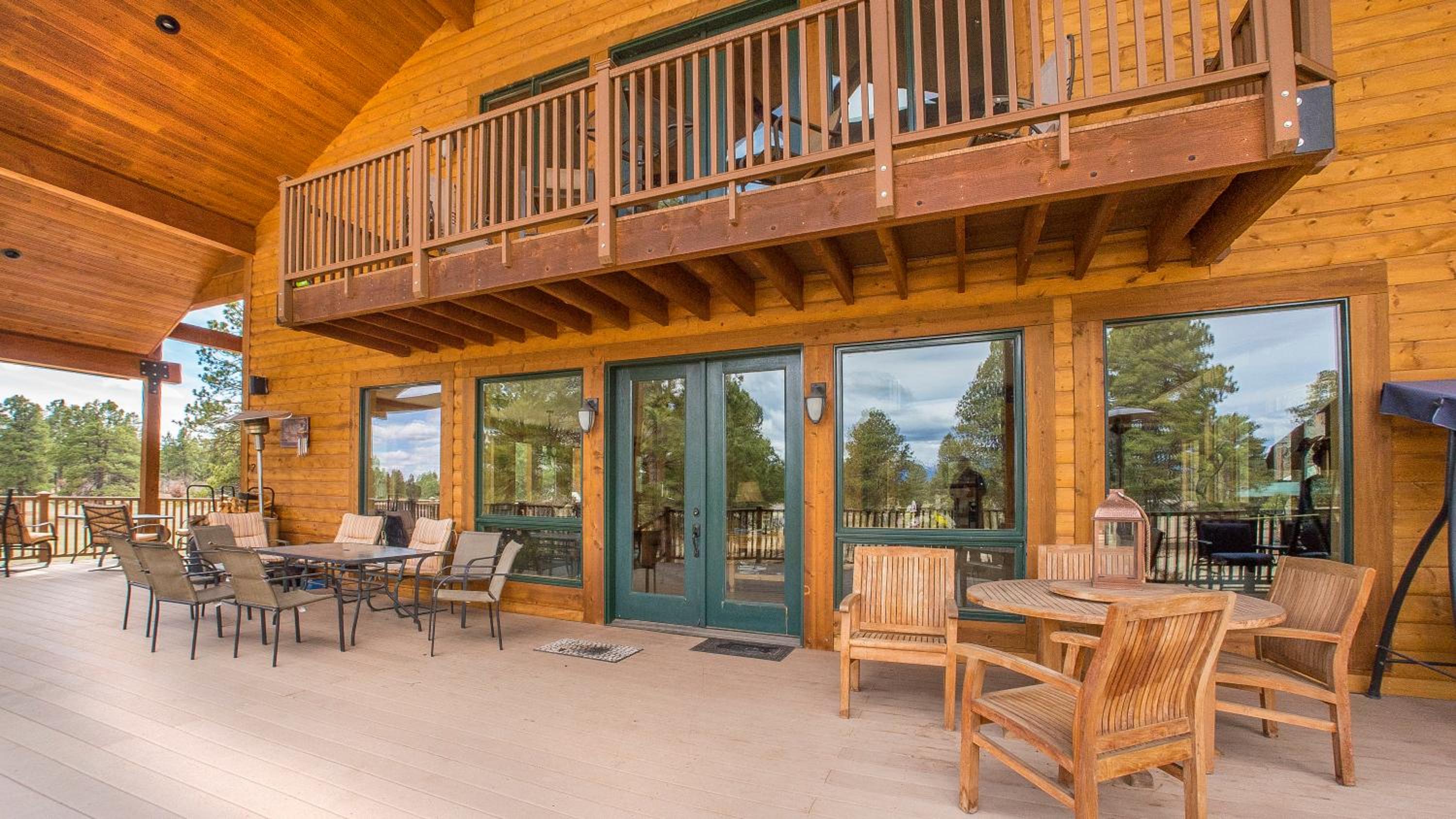 Elktrace Bed and Breakfast