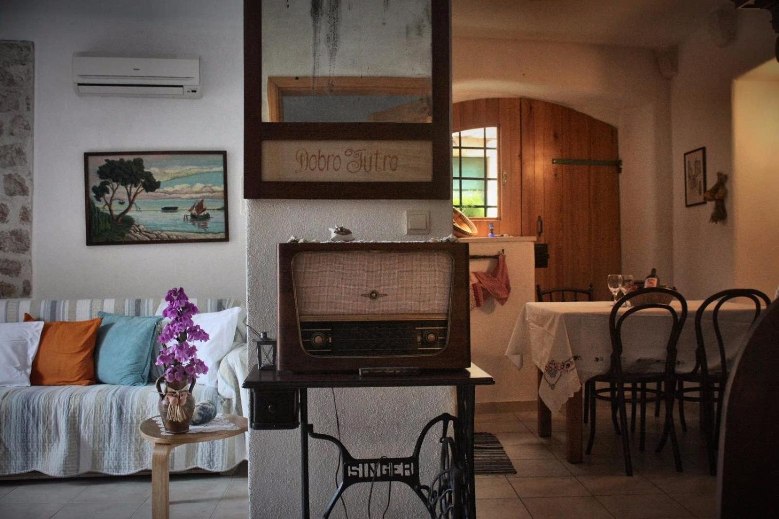 Guest House Lucijo