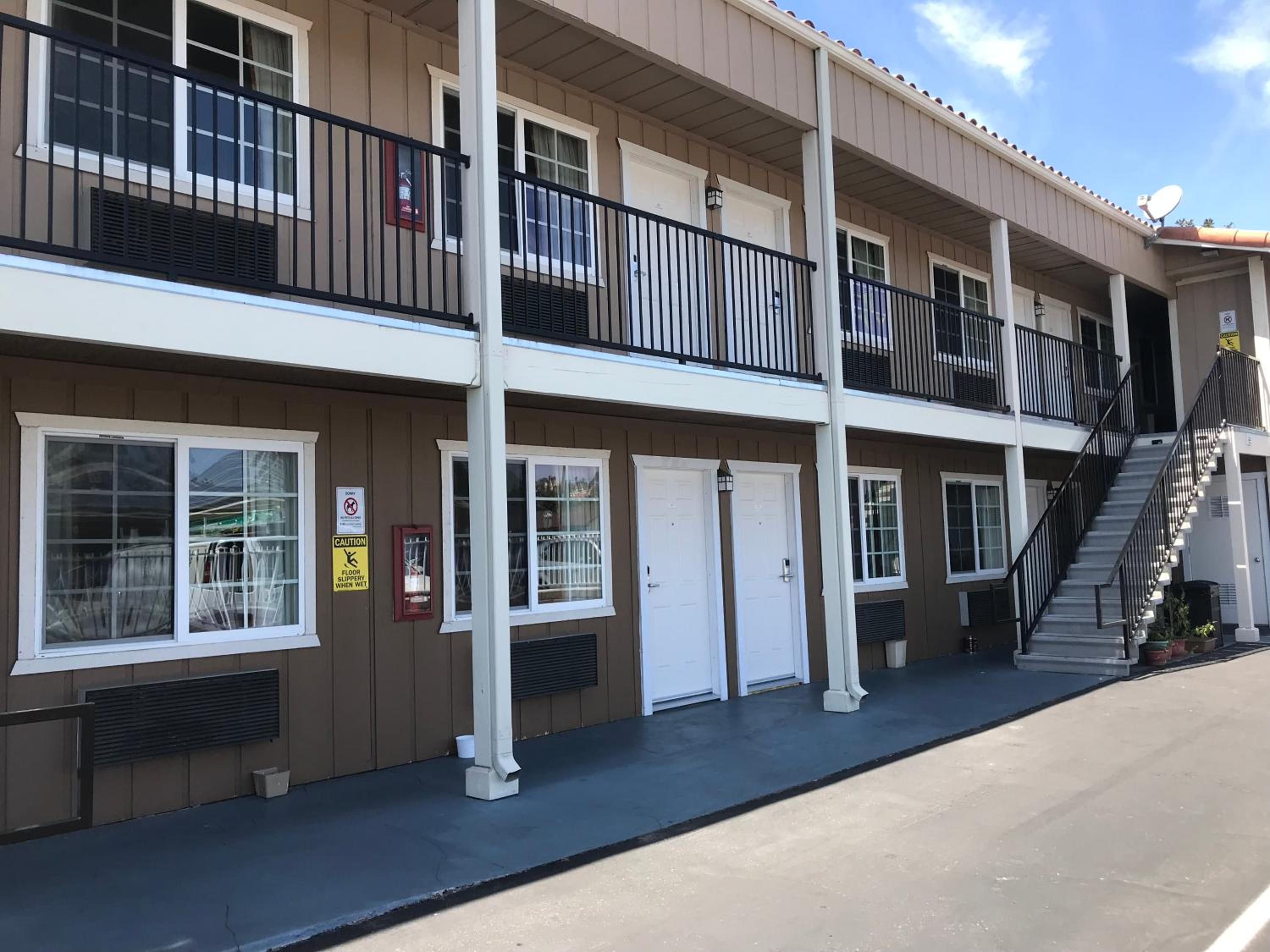 Beachway Inn