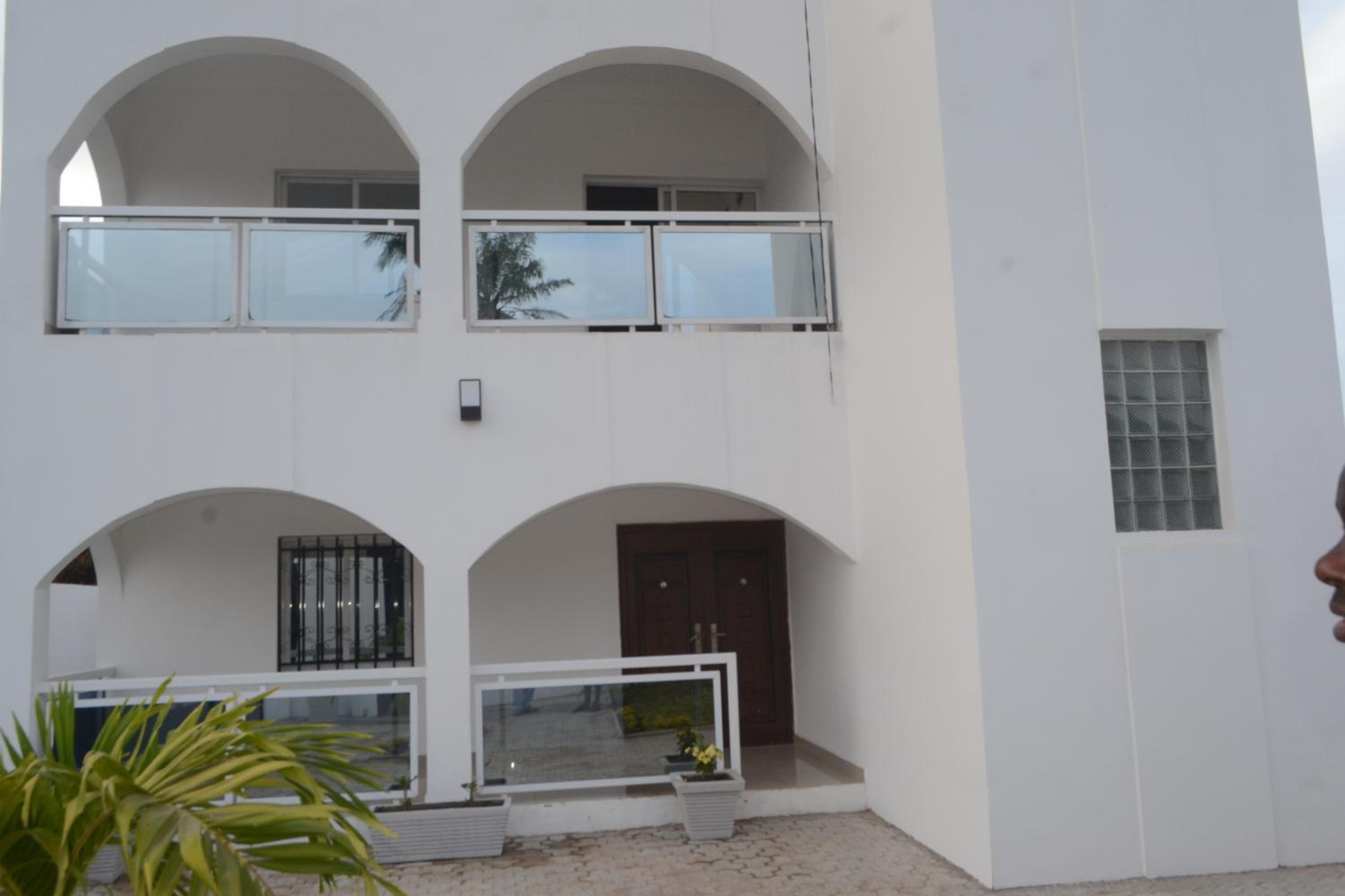 Drammeh's Villa