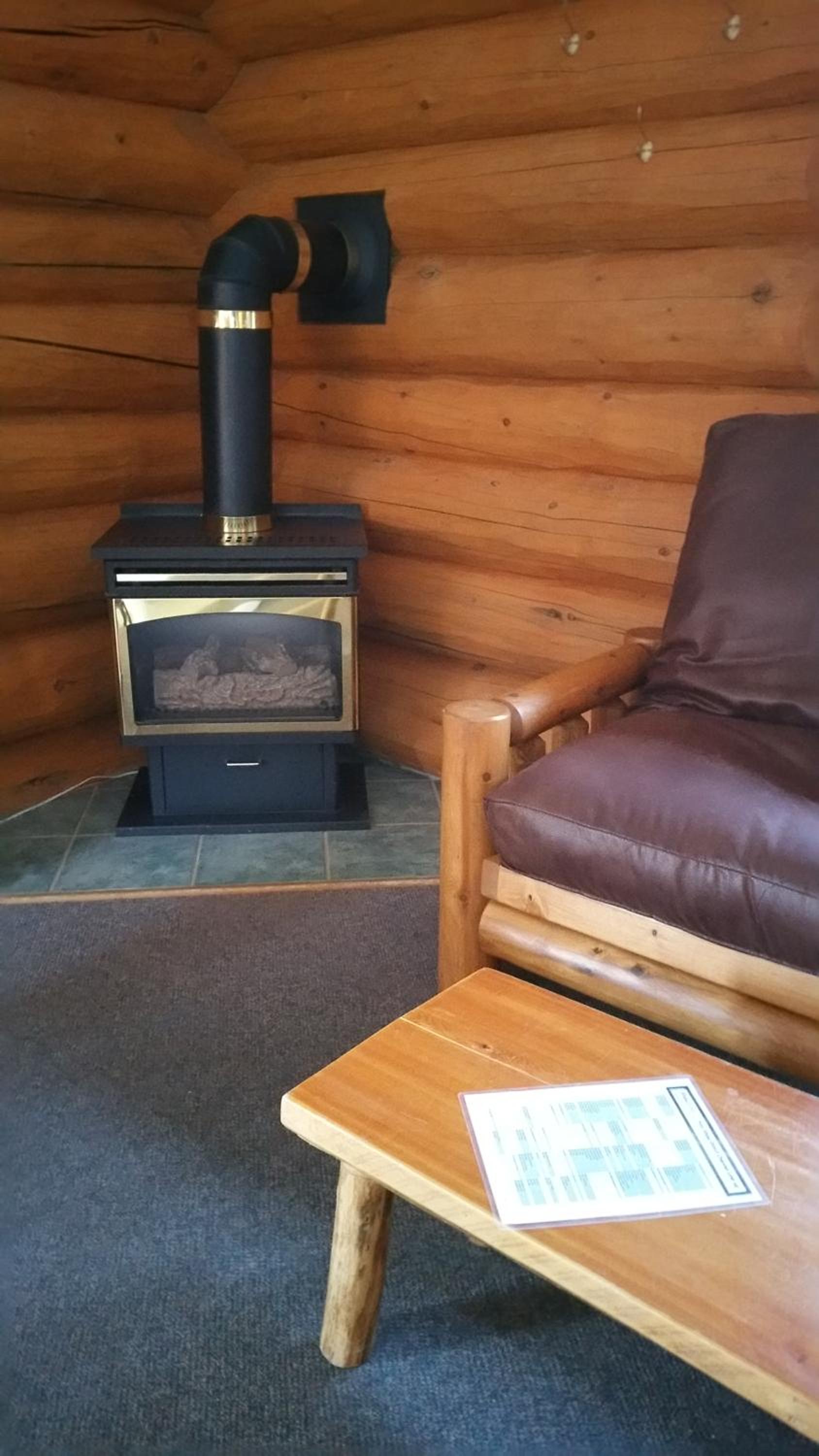 Twin Peaks Hotel Cabins