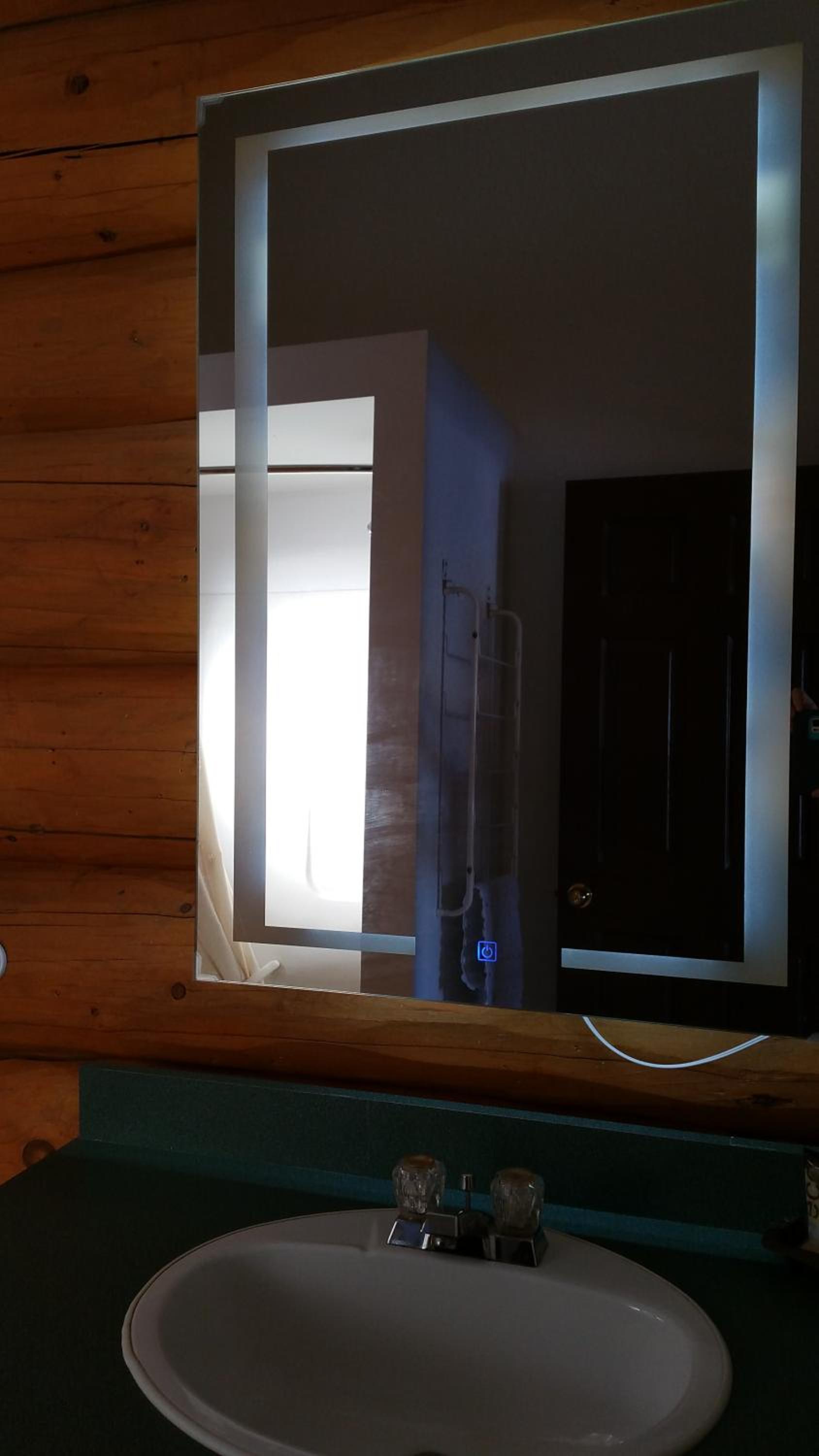 Twin Peaks Hotel Cabins