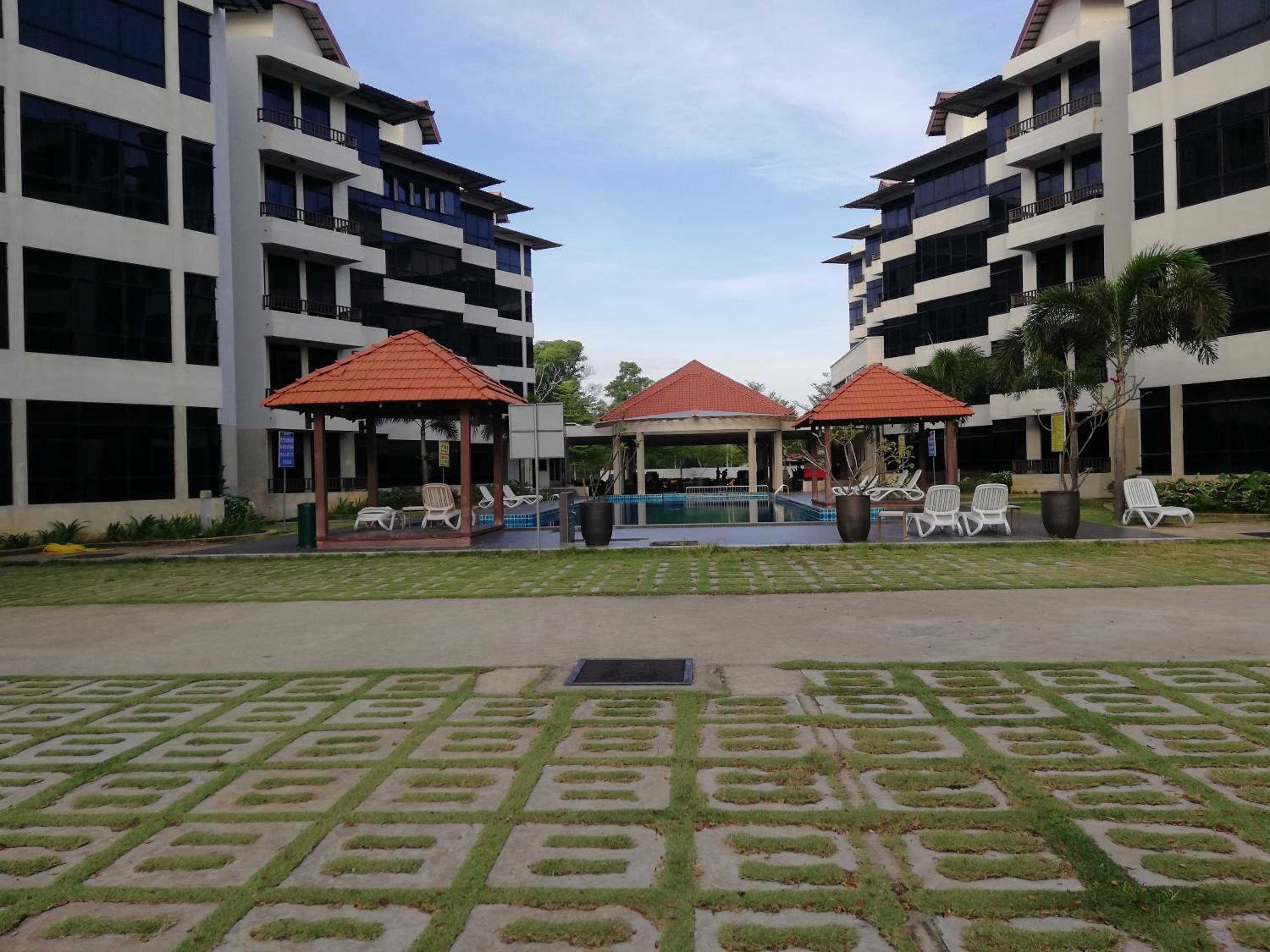 Studio at Samsuria Beach Resort photo 8