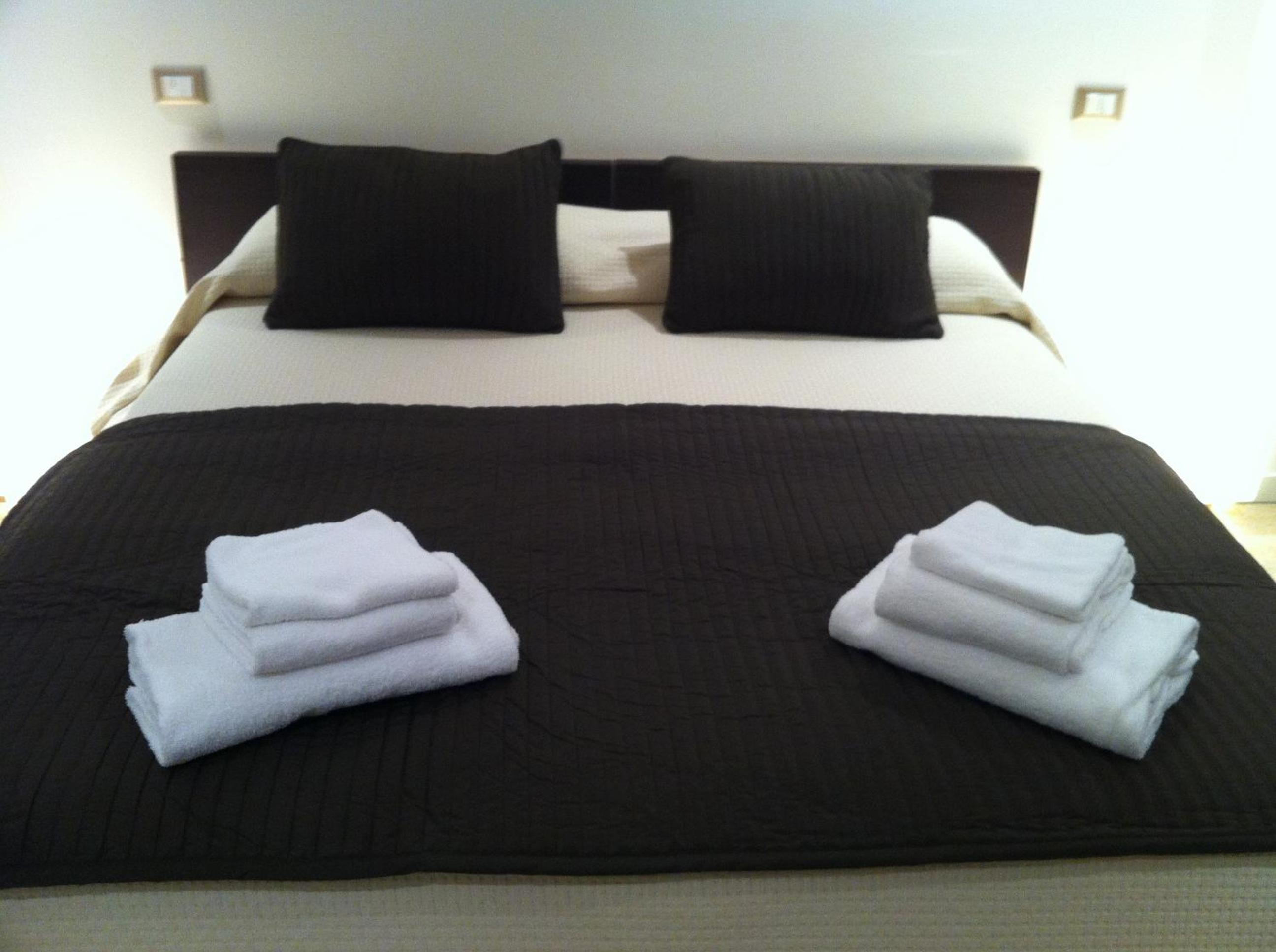 Romeo Design Rooms