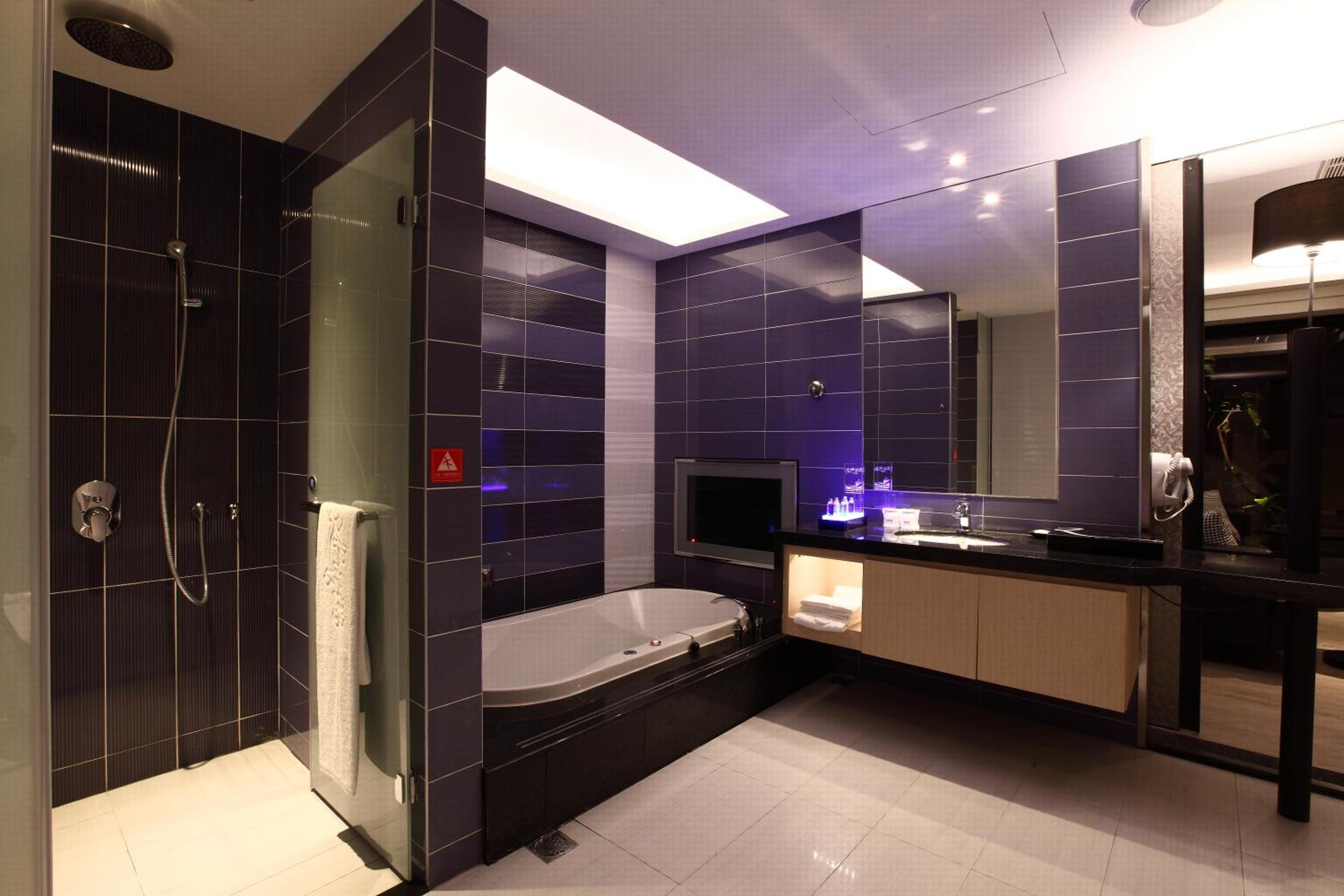 Icloud Luxury Resort & Hotel