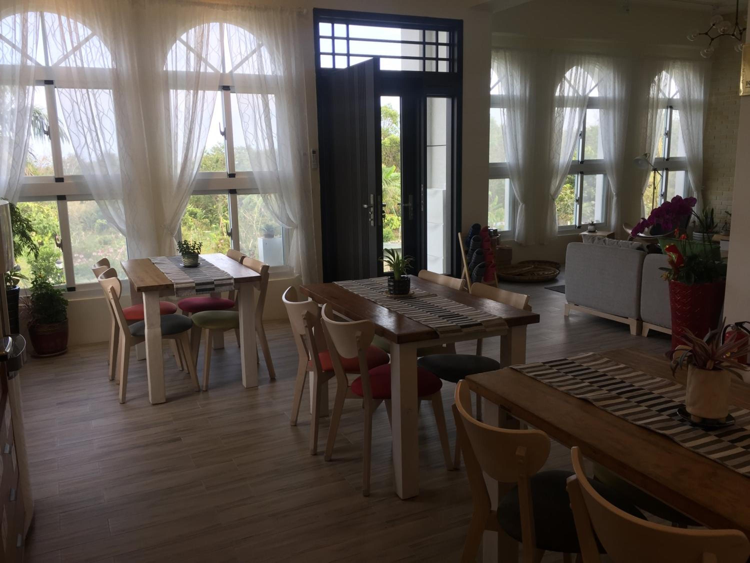 Lanshan House