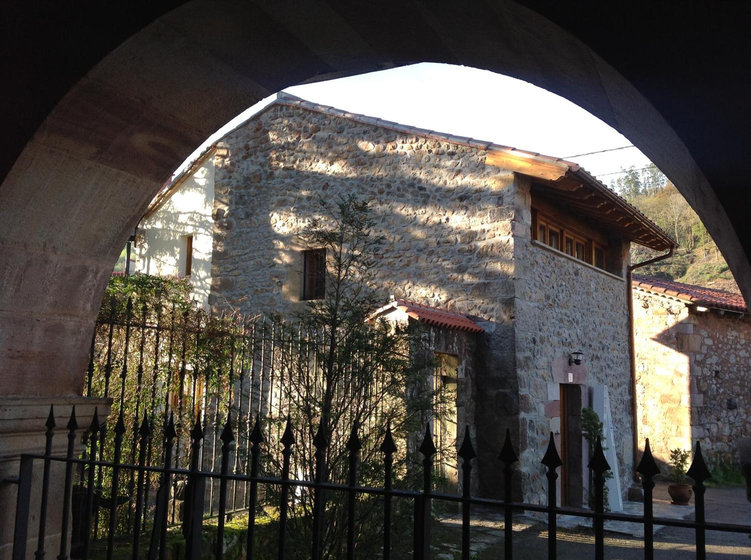 Casona De La Salceda