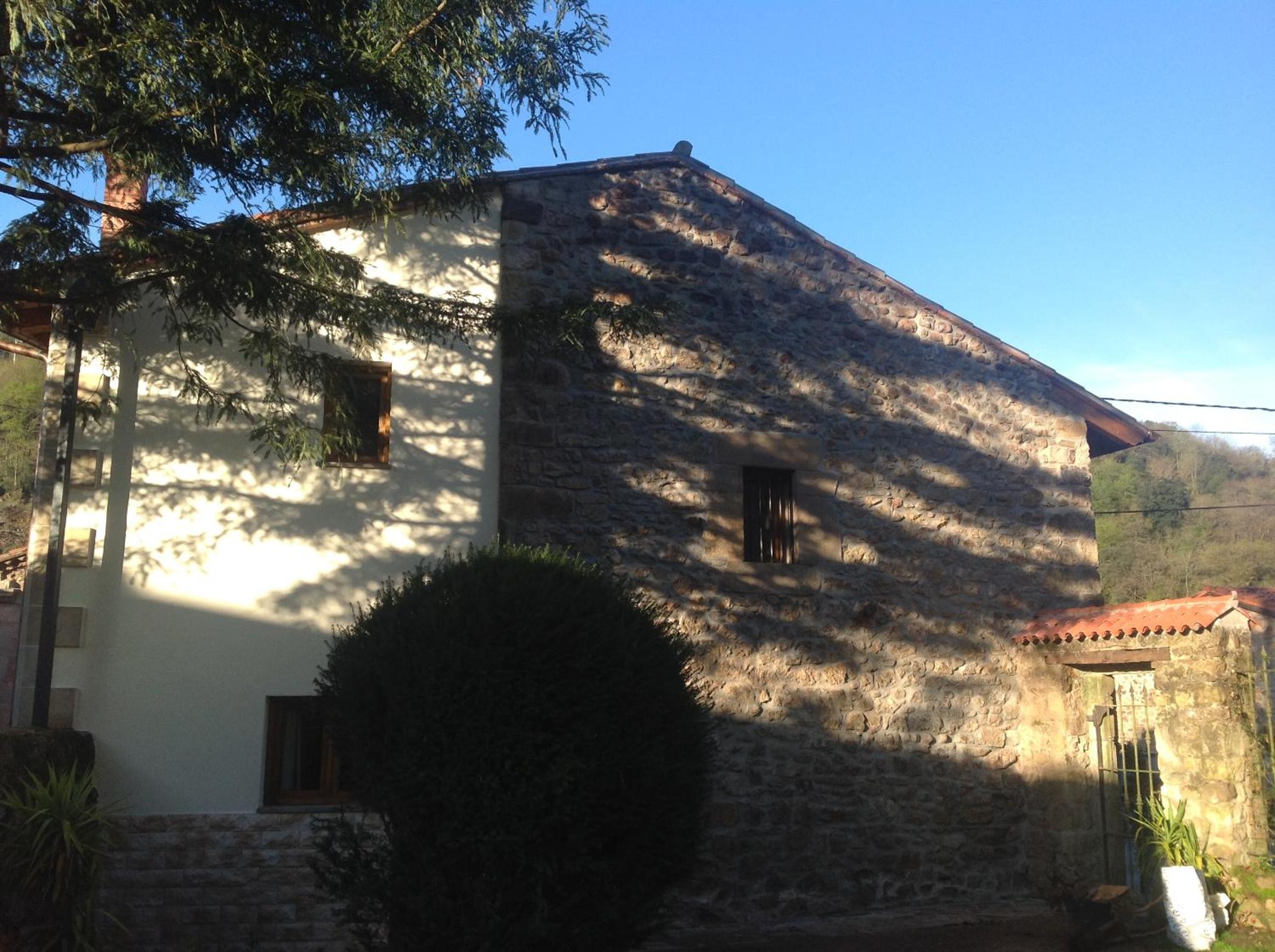 Casona De La Salceda