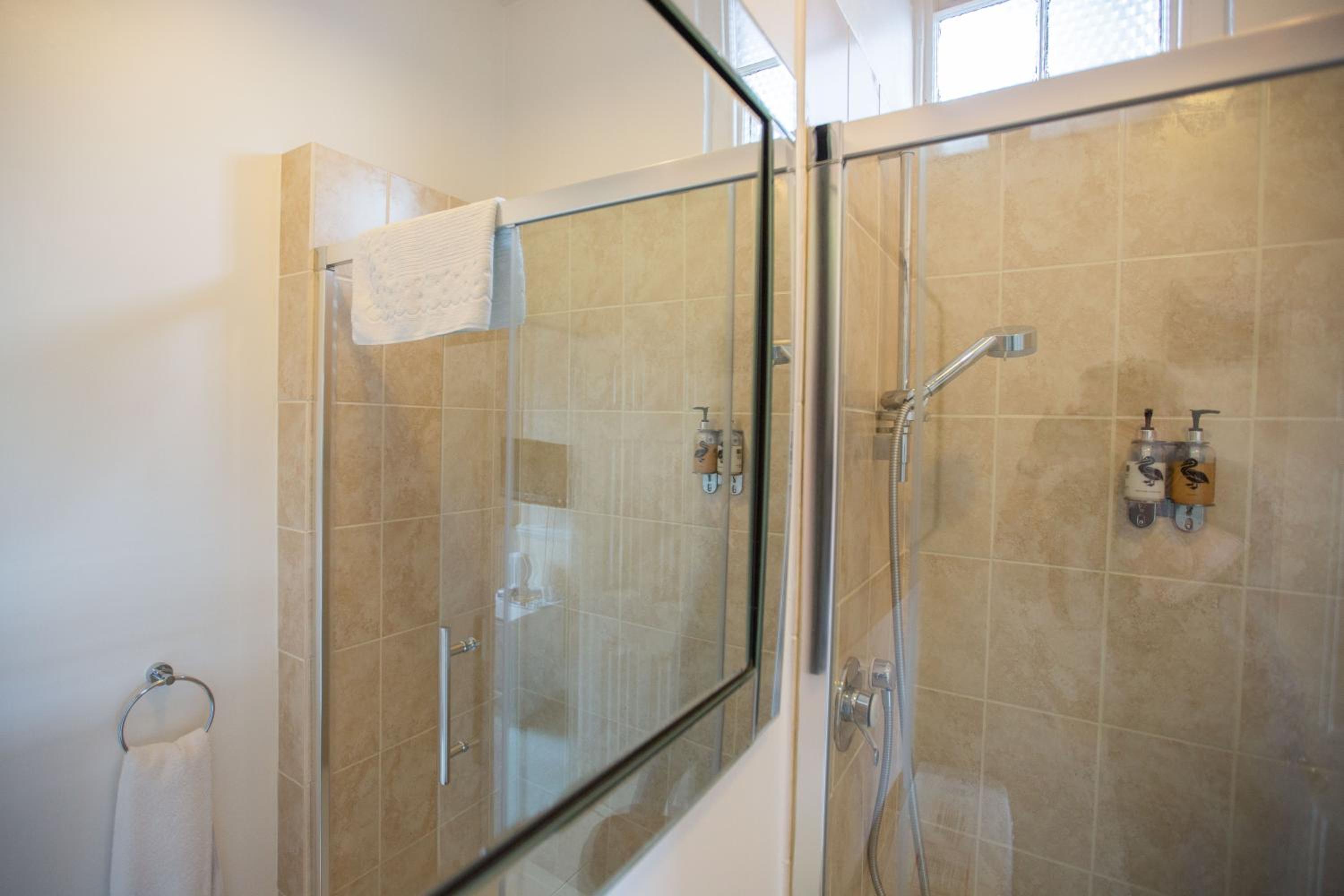 Beaufort Lodge - Central Location & Free Parking