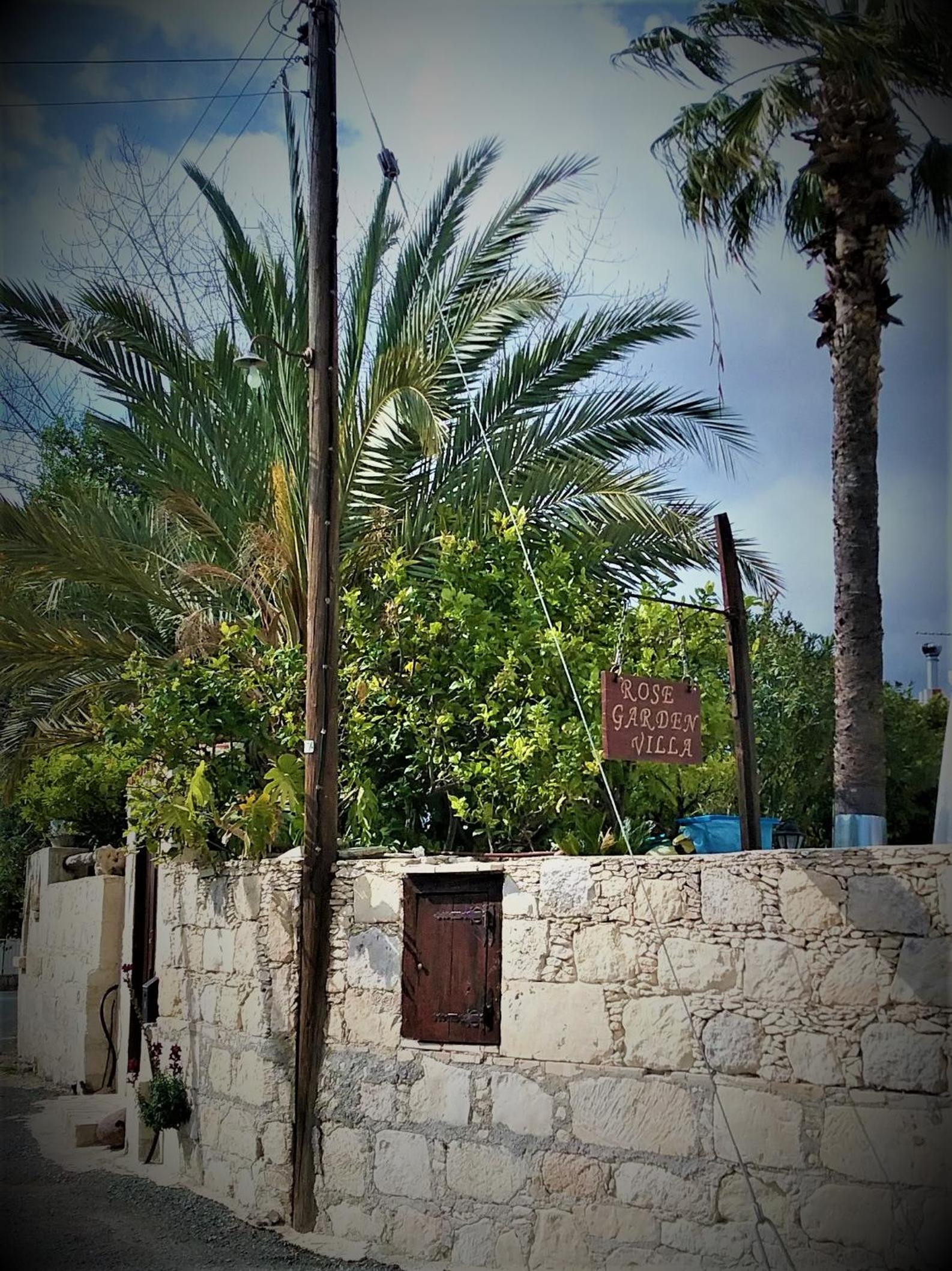 Rose Garden Villa Peristerona
