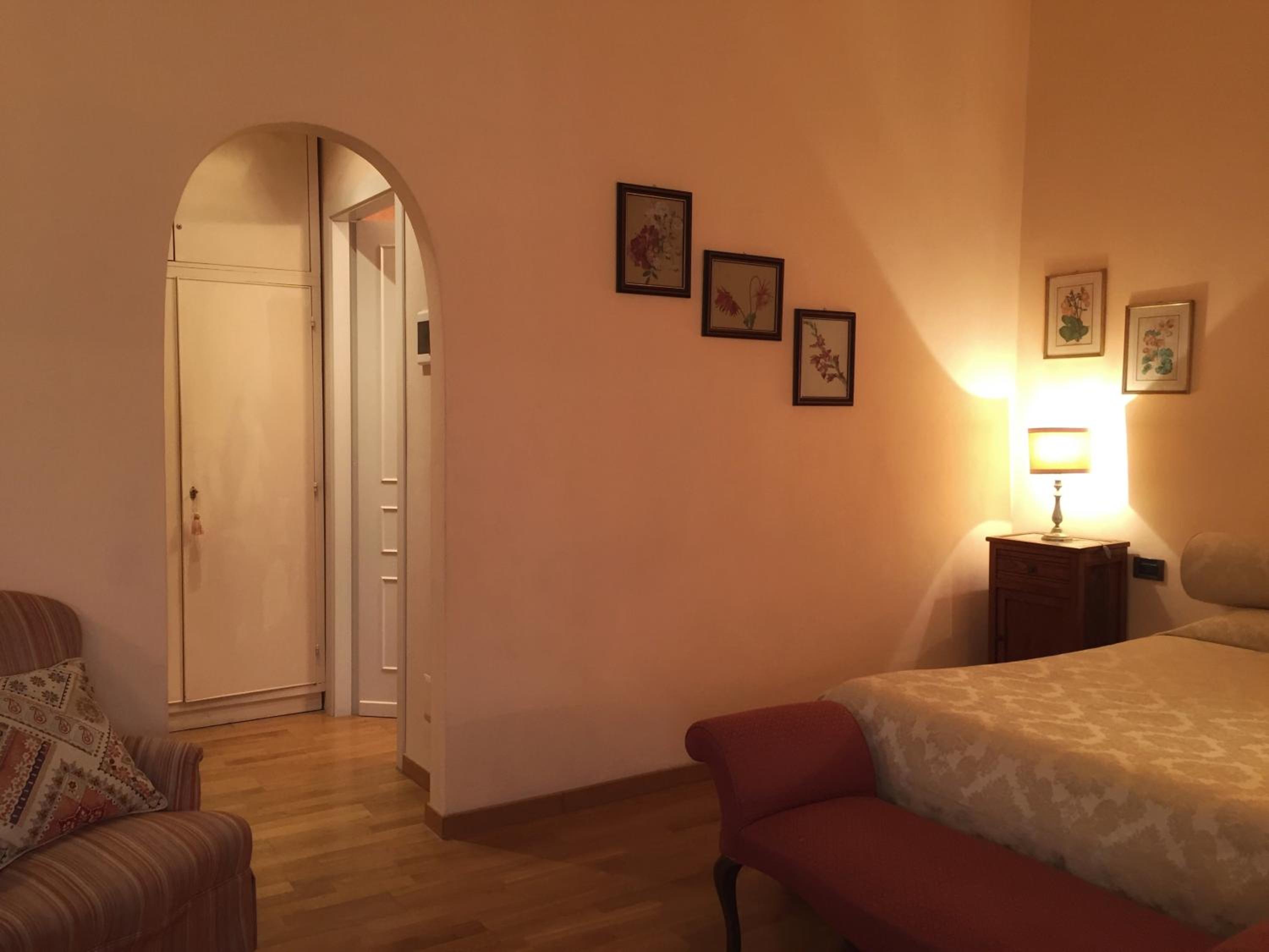 M&G Apartment