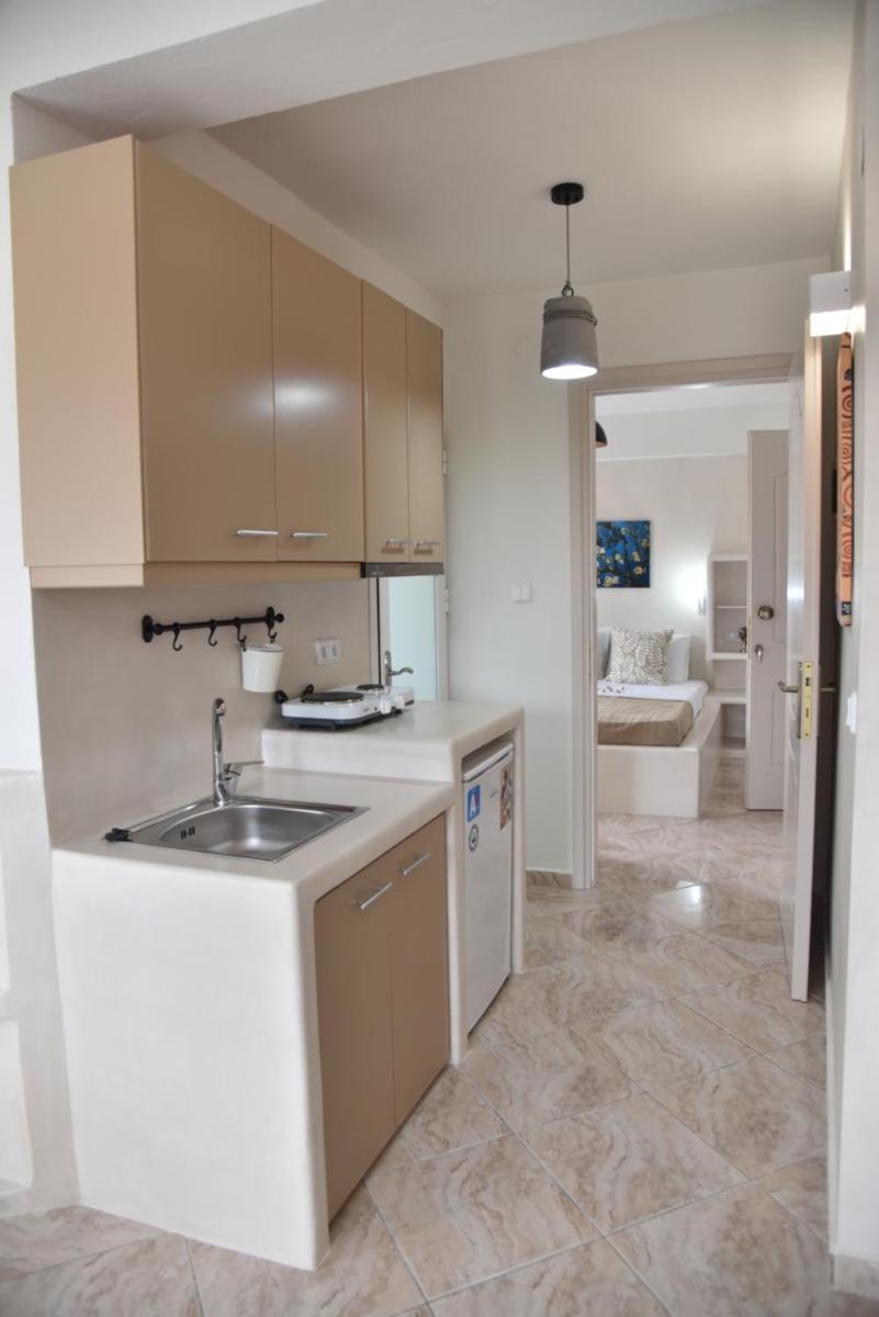 KyMa Studios and Suites view 5