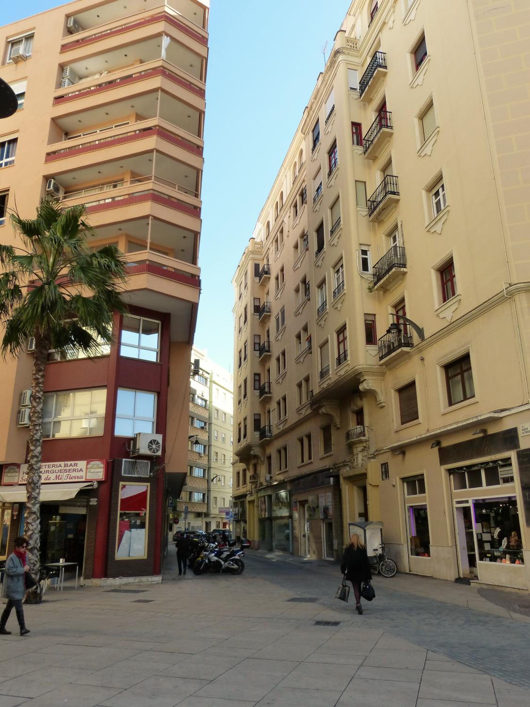 La Casa De La Tia