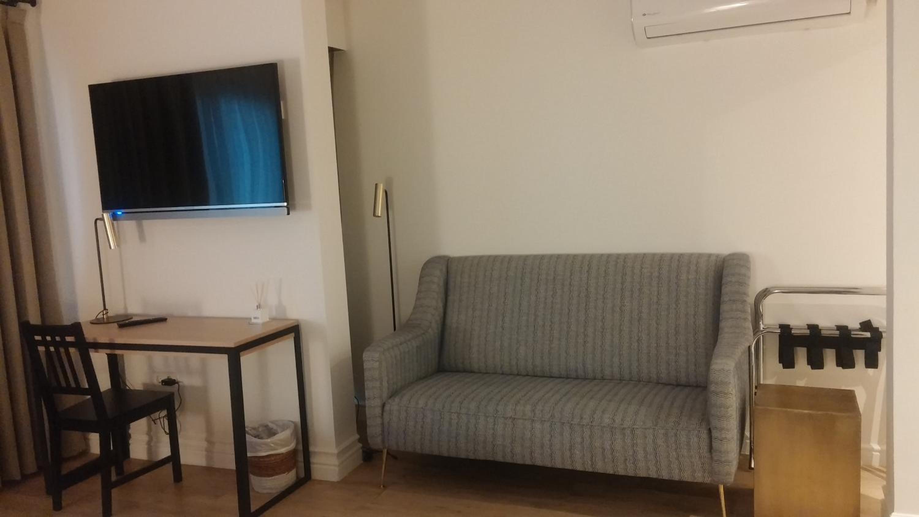 Suites Hom Sevilla