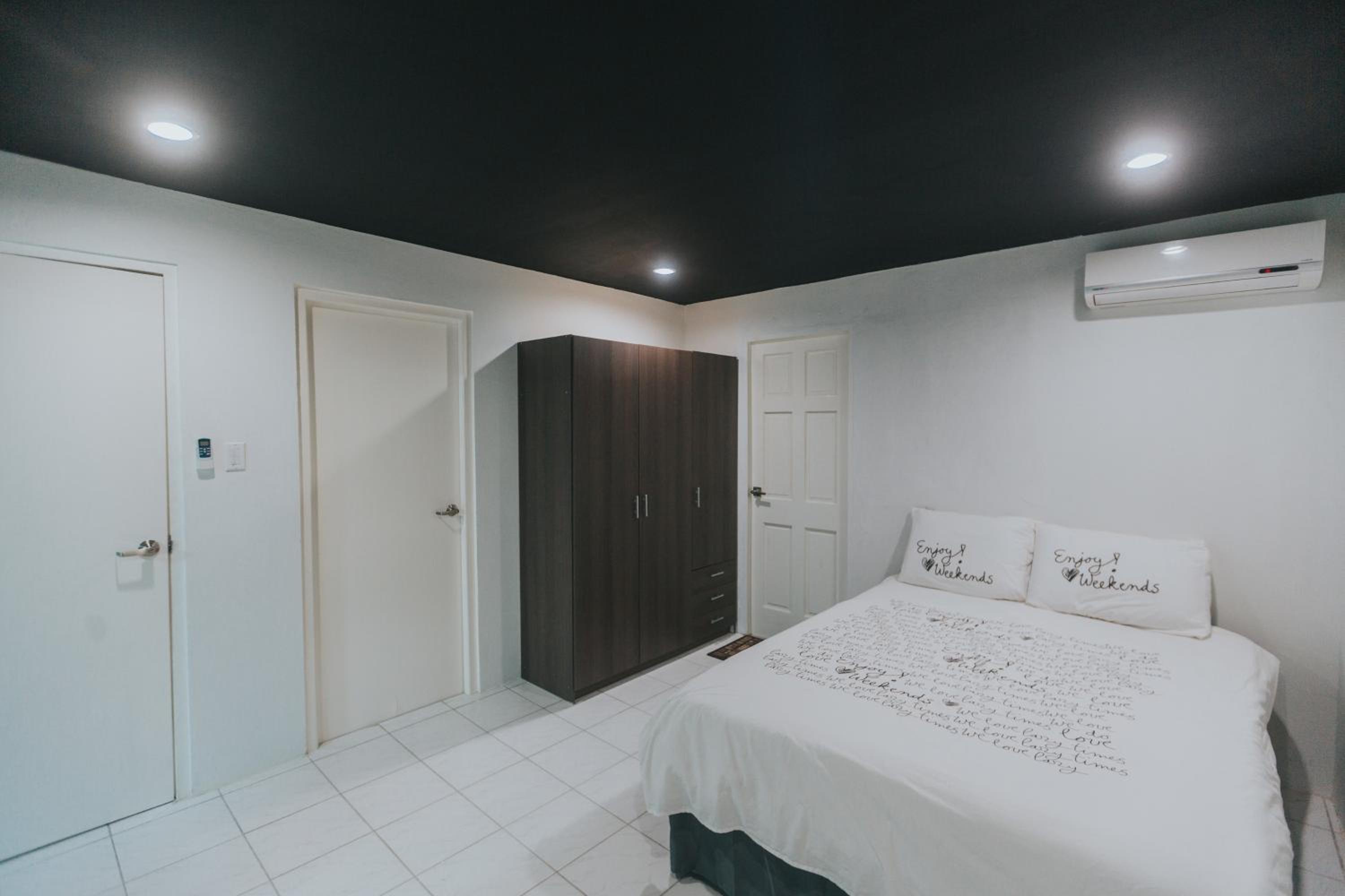 Buddha Studios Aruba