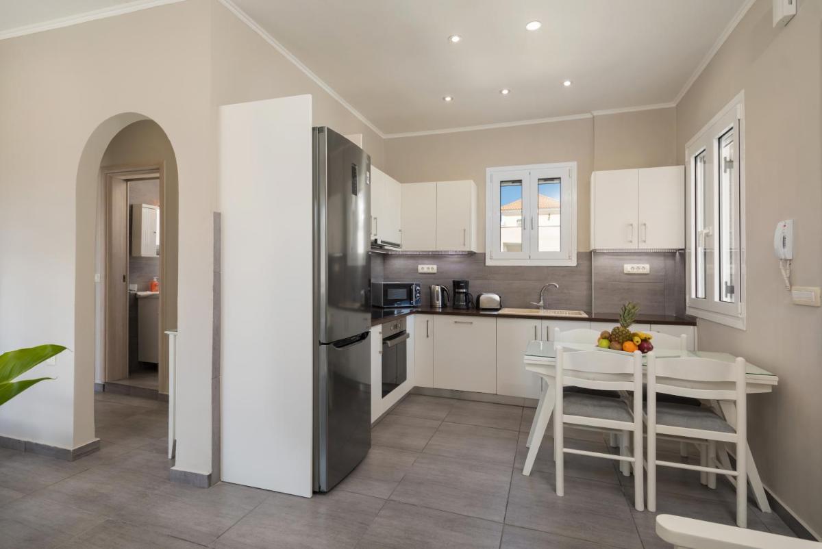 Demargia Villa C - Loft Apartment in Zakynthos Town view 4