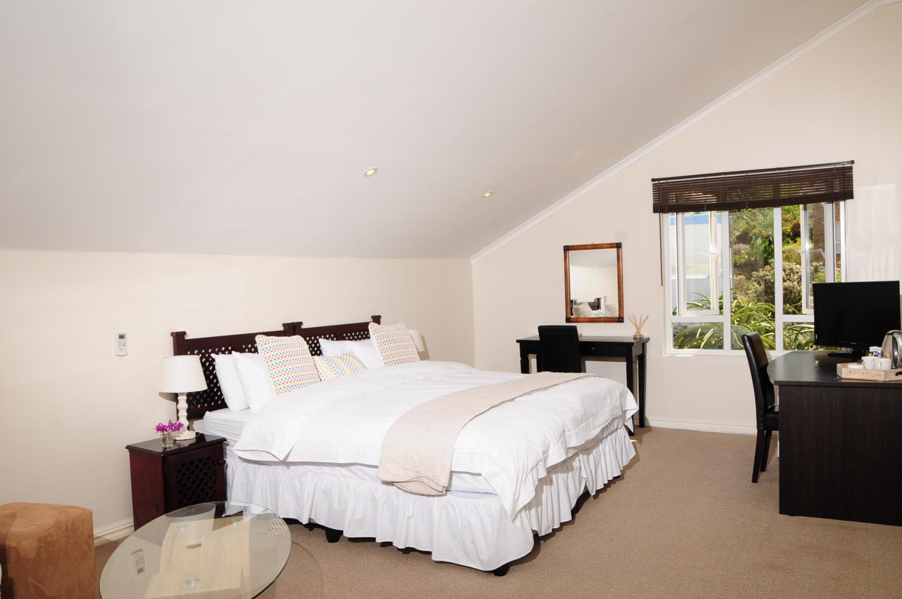 Hout Bay Breeze Guest House