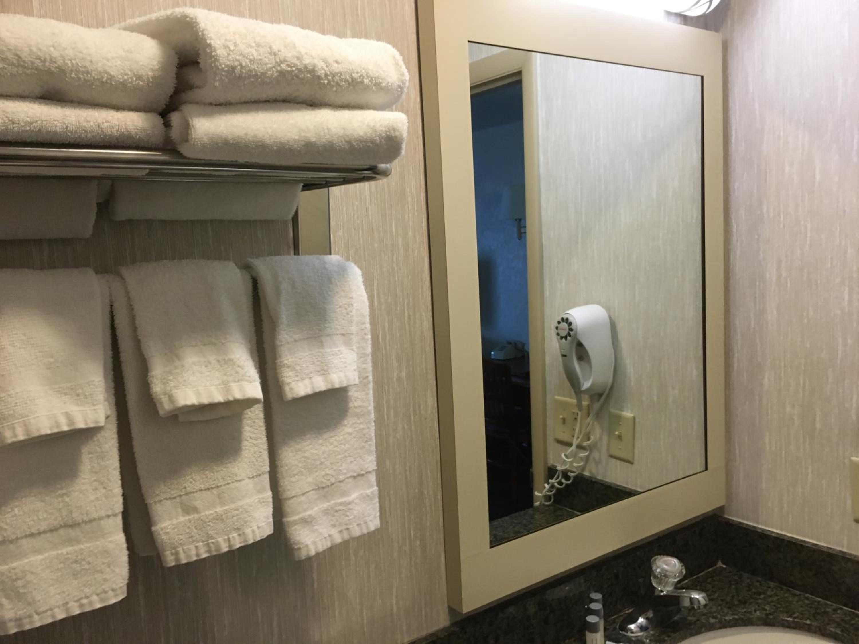 Landmark Motor Inn
