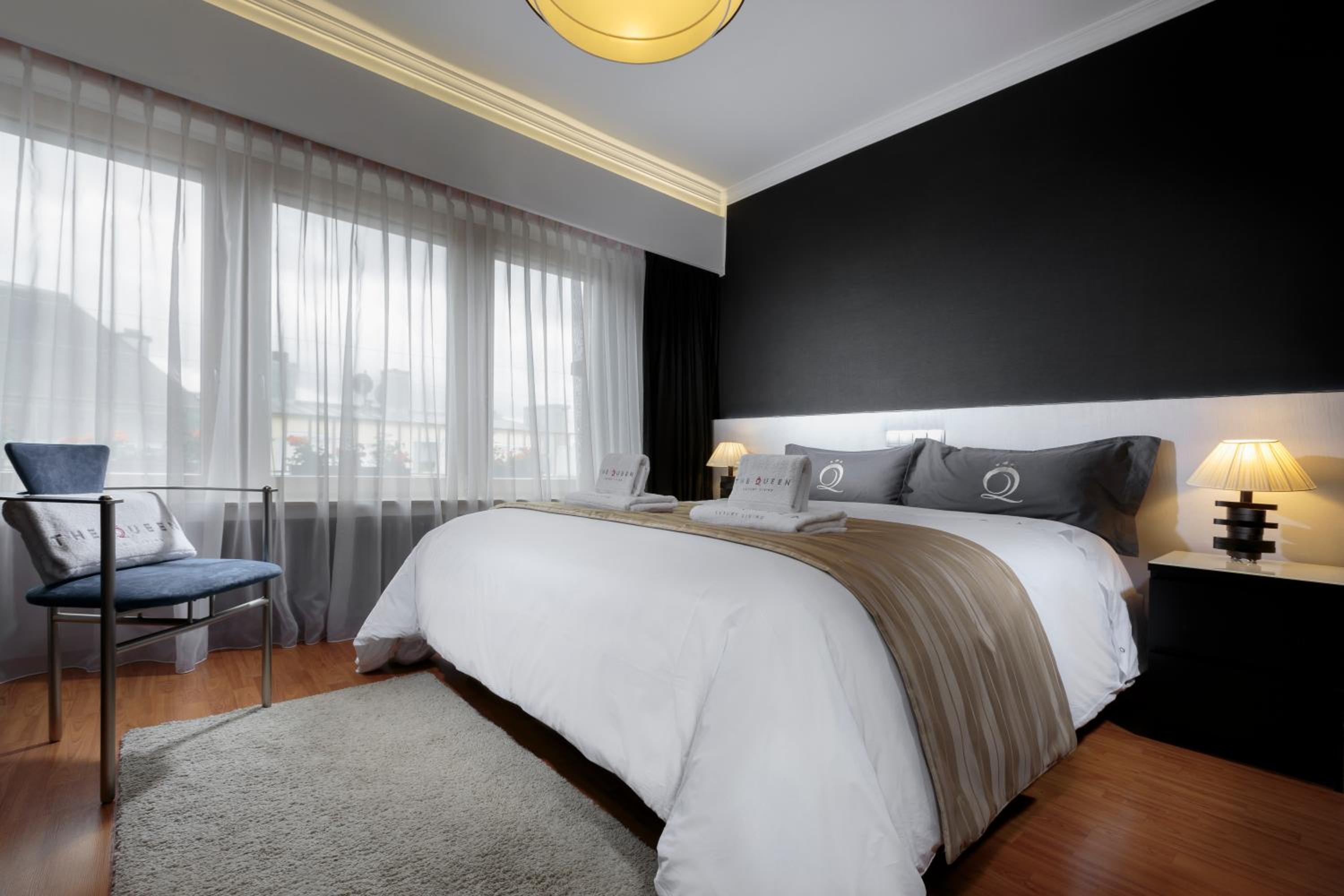 The Queen Luxury Apartments - Villa Carlotta