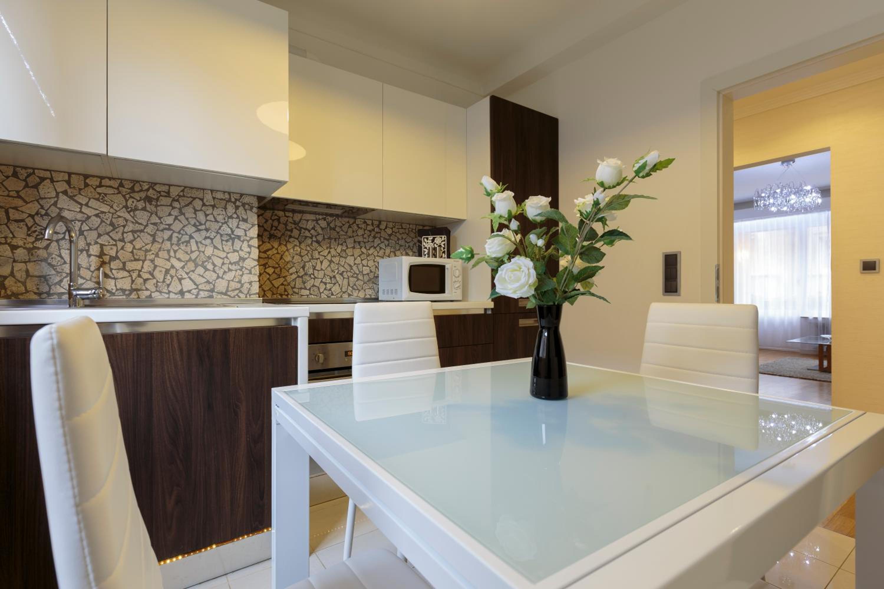 The Queen Luxury Apartments - Villa Carlotta