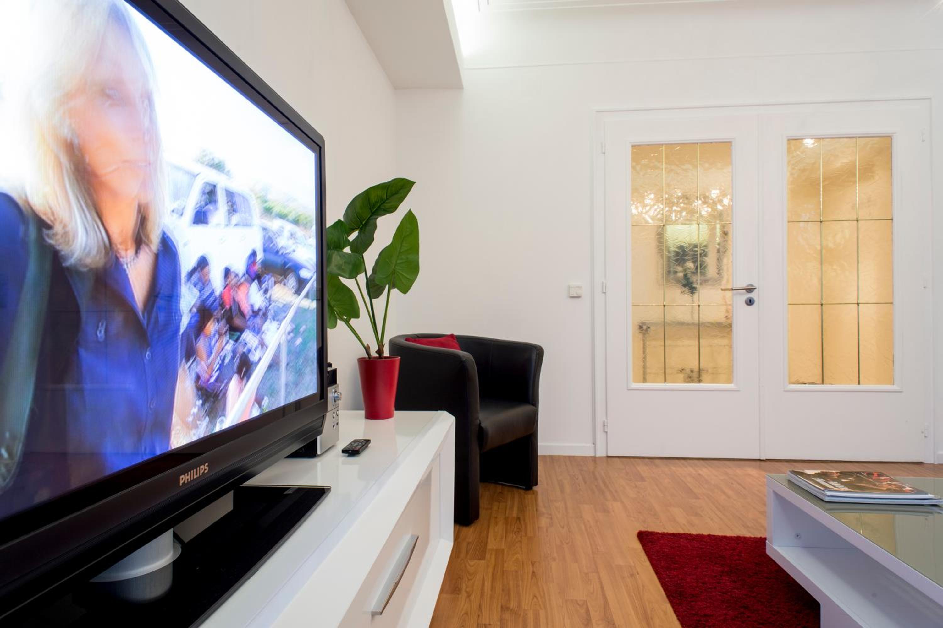 The Queen Luxury Apartments - Villa Carlotta