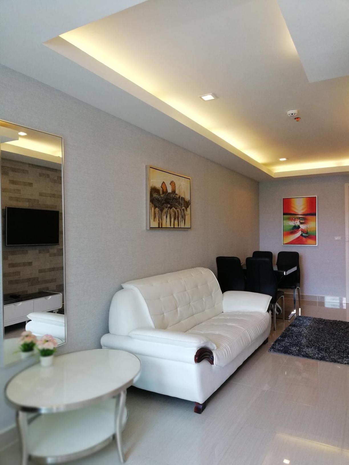 Cosy Beach View Apartments