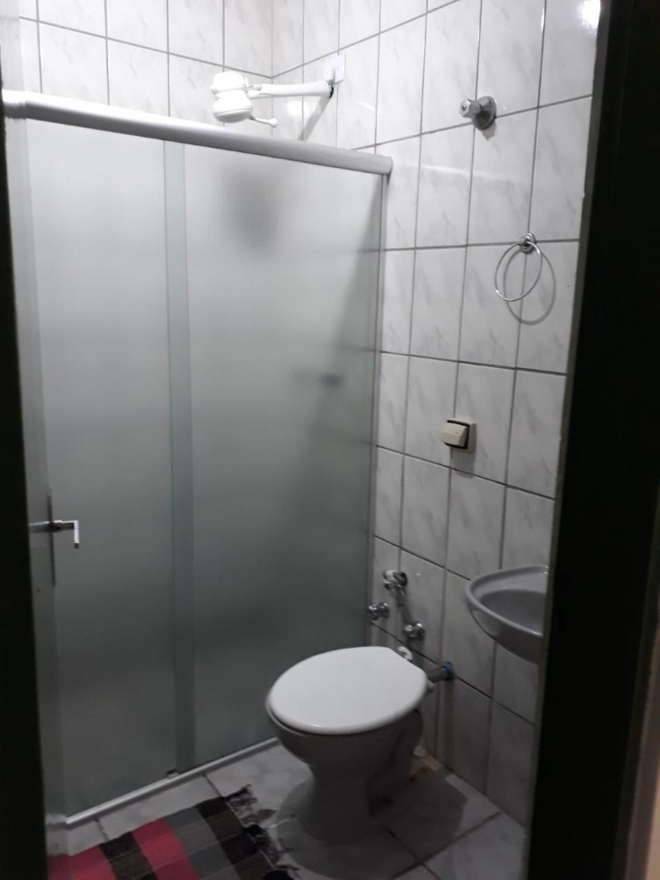 Alegria casa 3 dorms Cond Fechado churrasqueira piscina