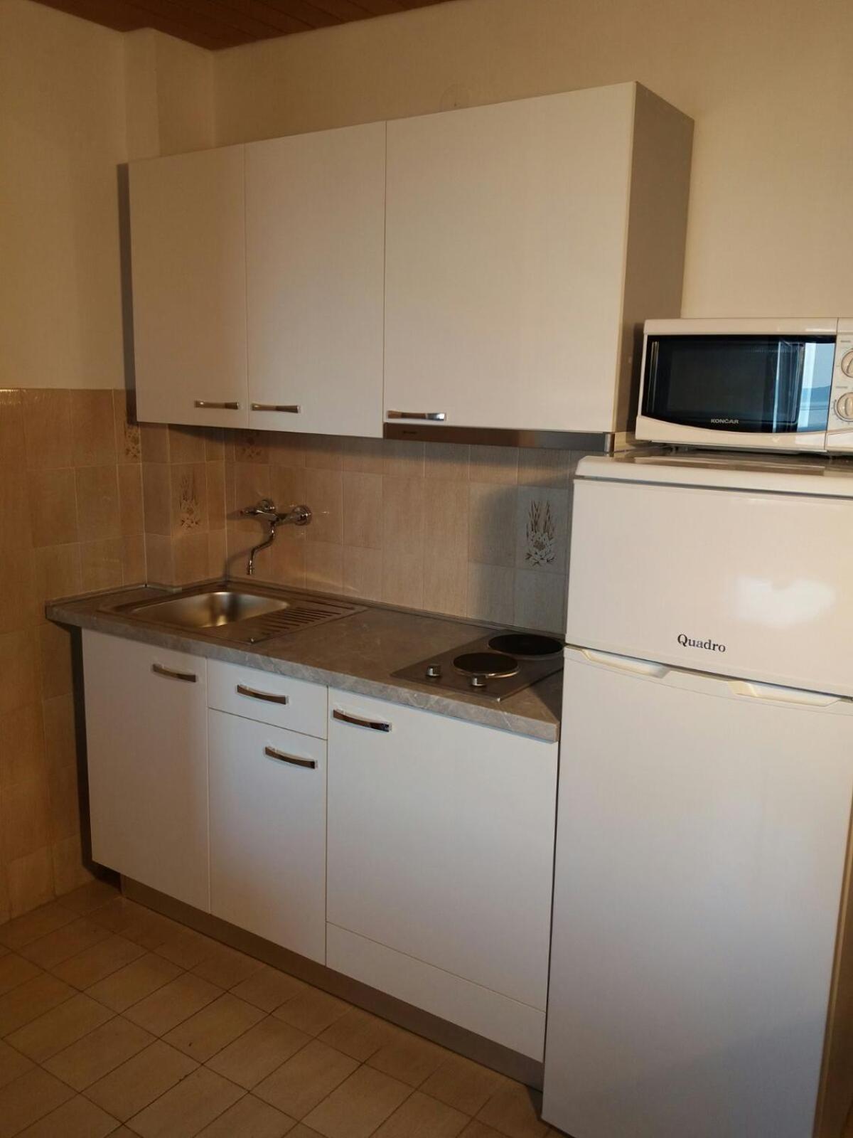 Apartmani Ivona s pogledom na more view 2