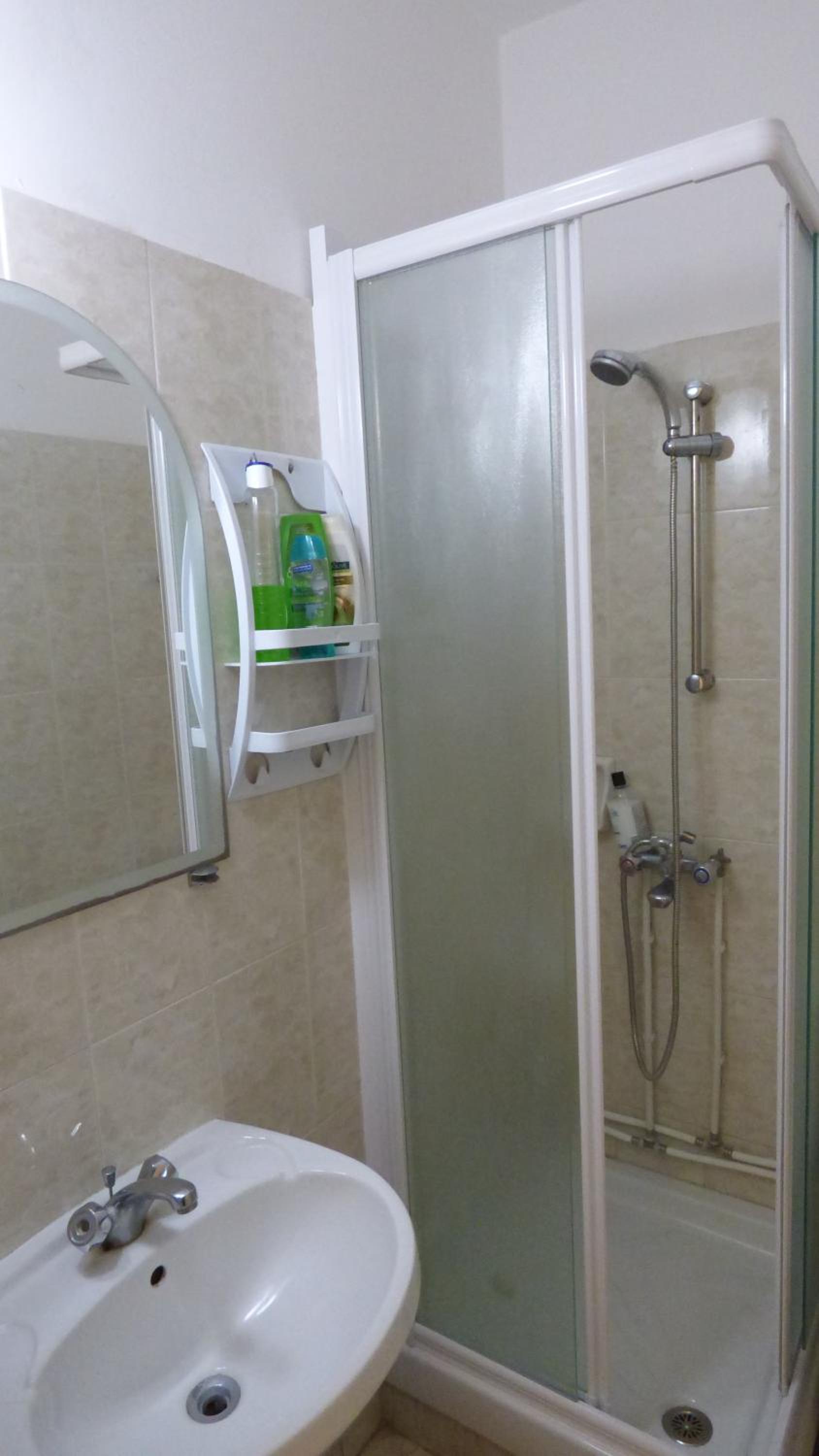 Kimonos Guesthouse