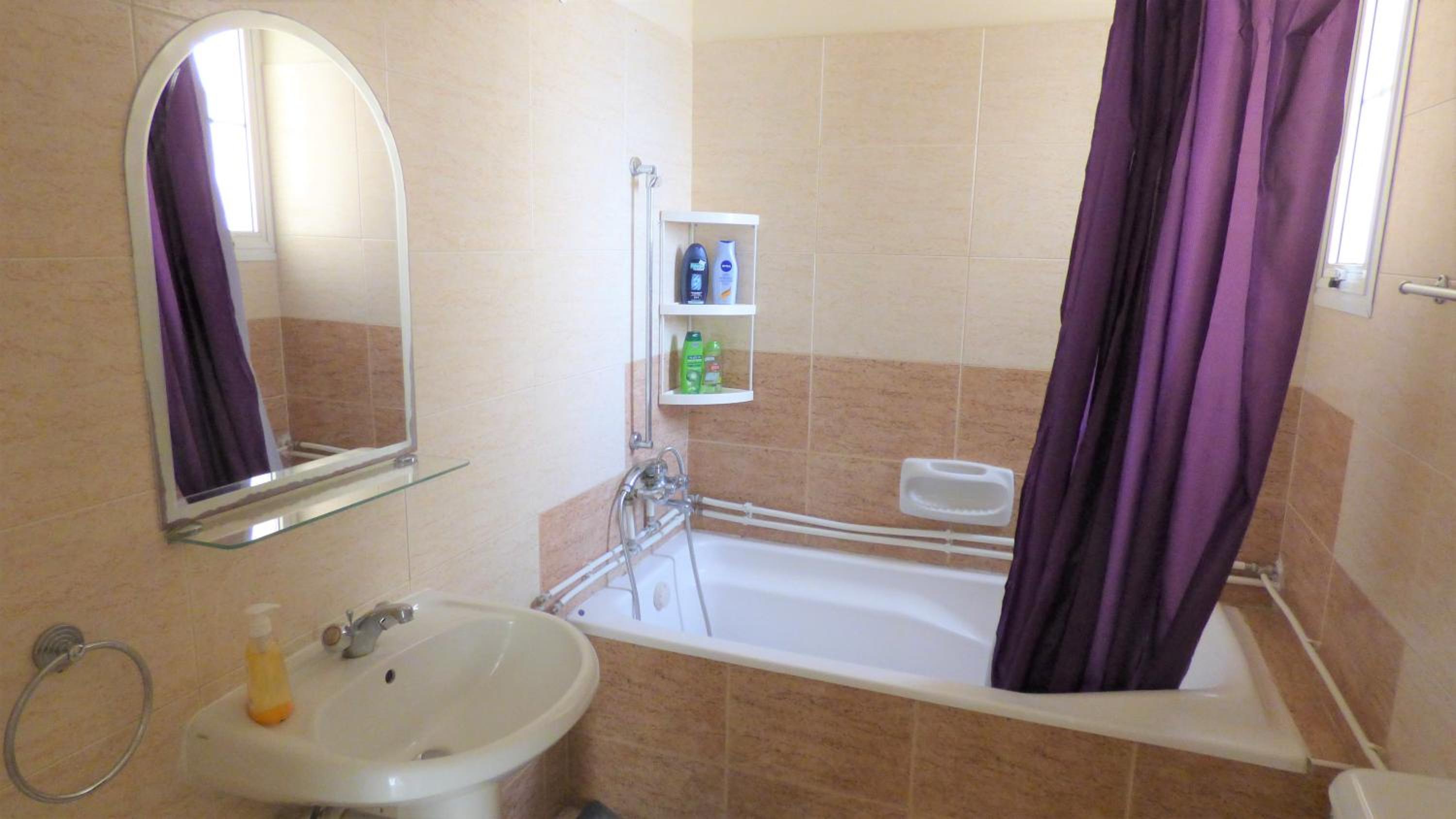 Kimonos Guesthouse