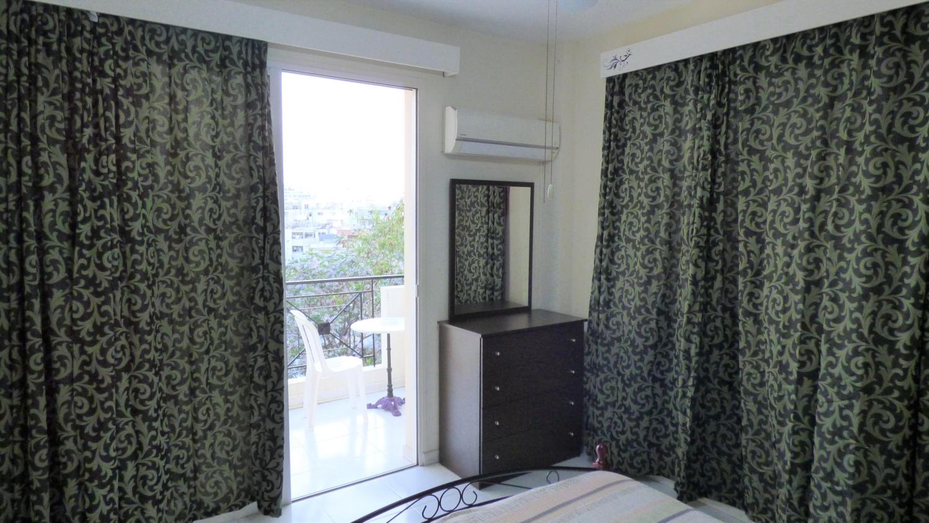 Kimonos Guesthouse