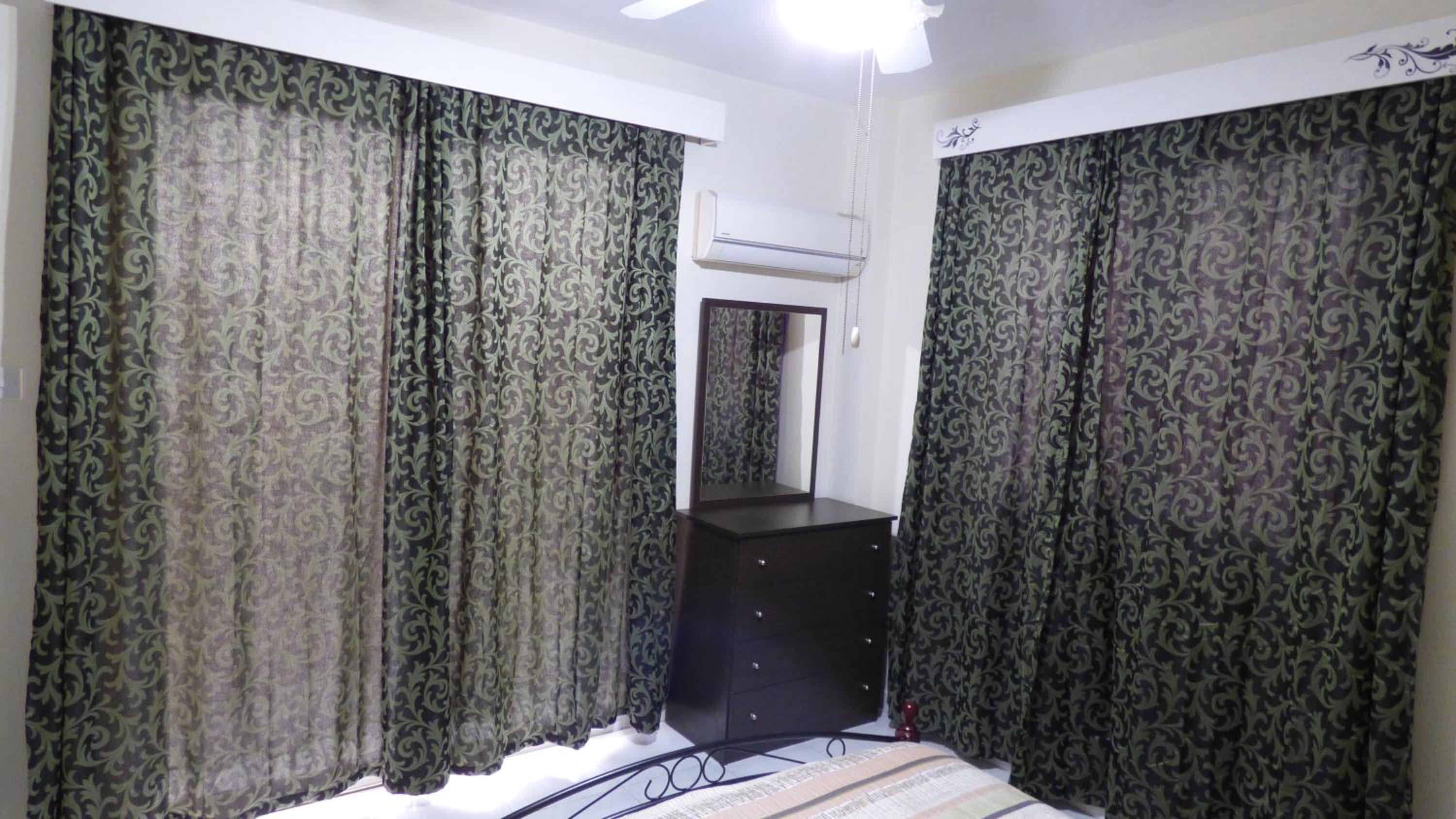 Kimonos Guesthouse