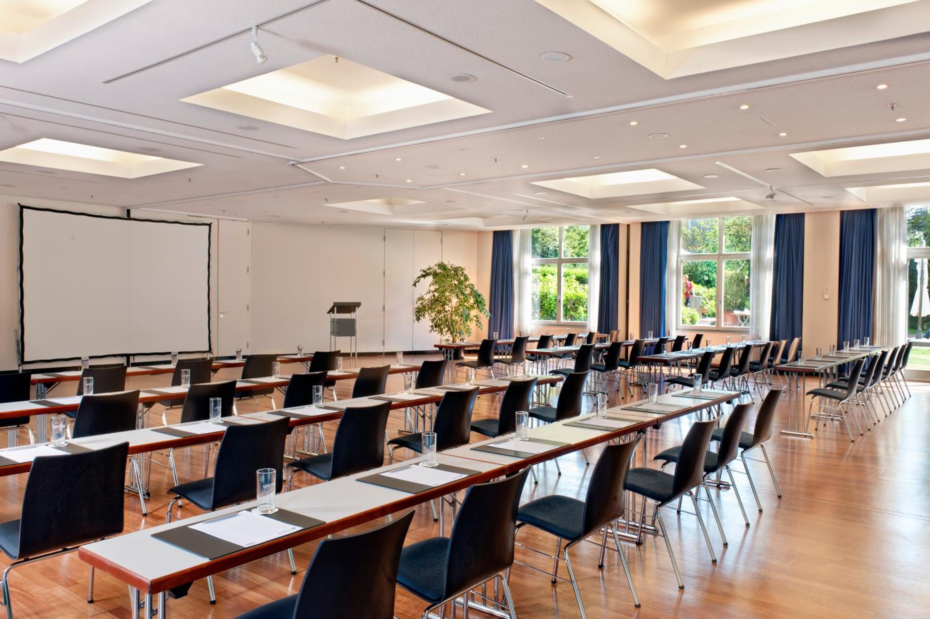 Dresden Vacations - Radisson Blu Park Hotel  Conference Centre - Property Image 38