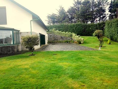 Luxury VILLA CAMÉLIA. Mountains, golf, horses, levada walks. view 2