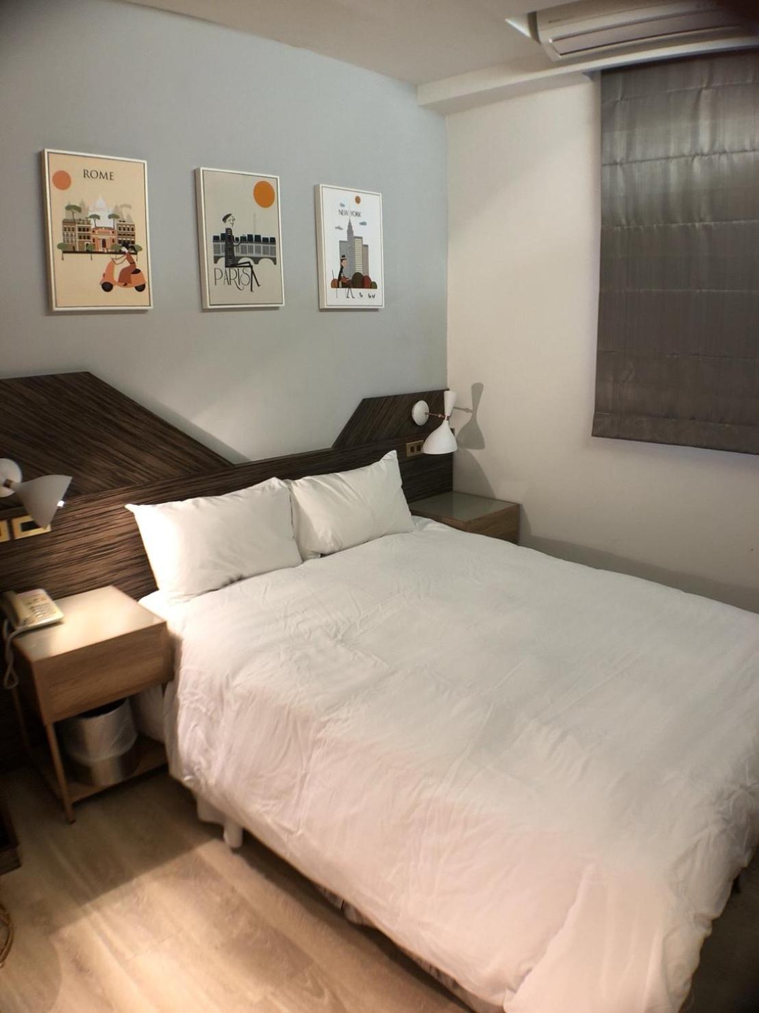 H Hotel