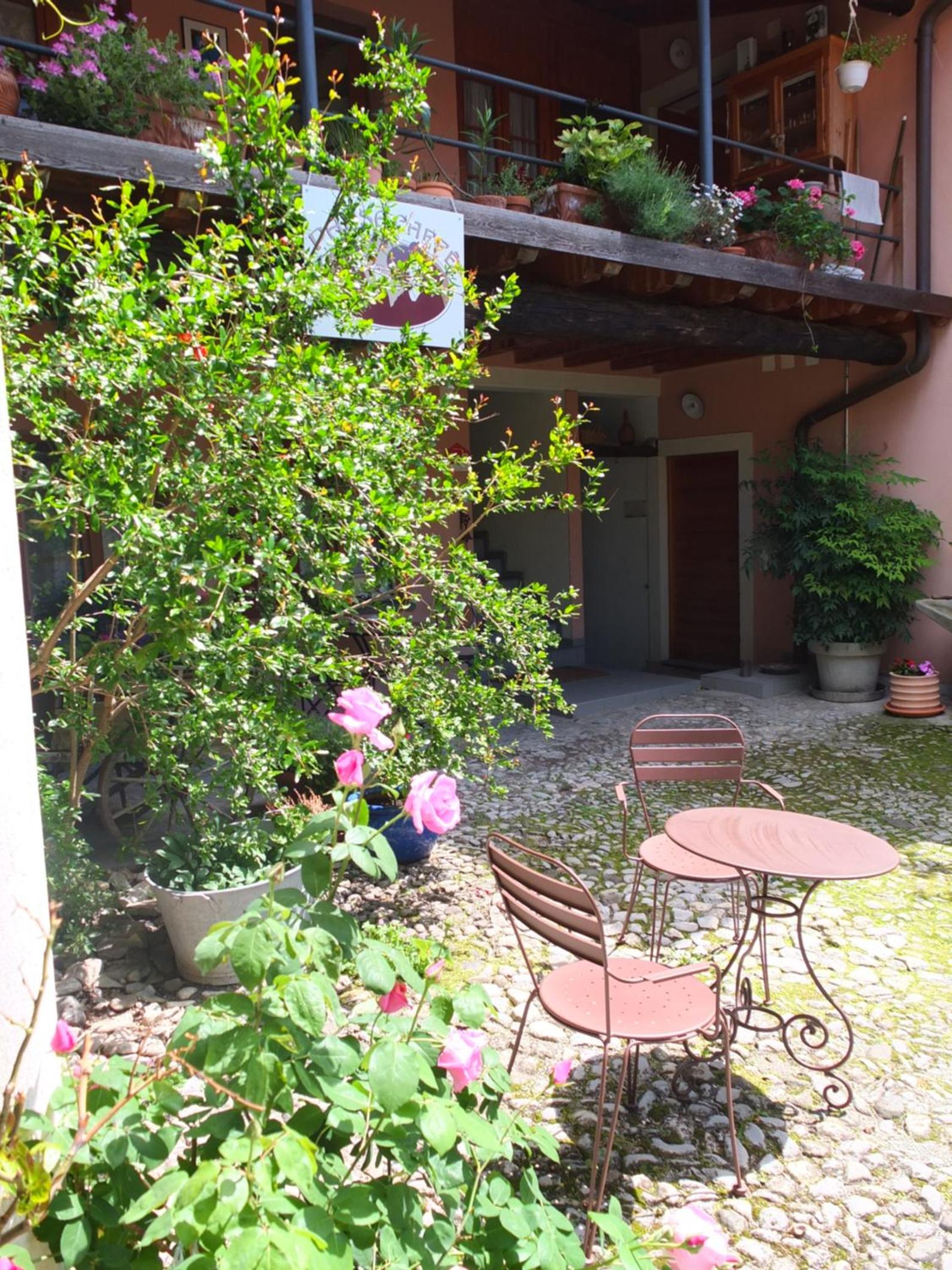 Charming B&B and Osteria La Crisalide