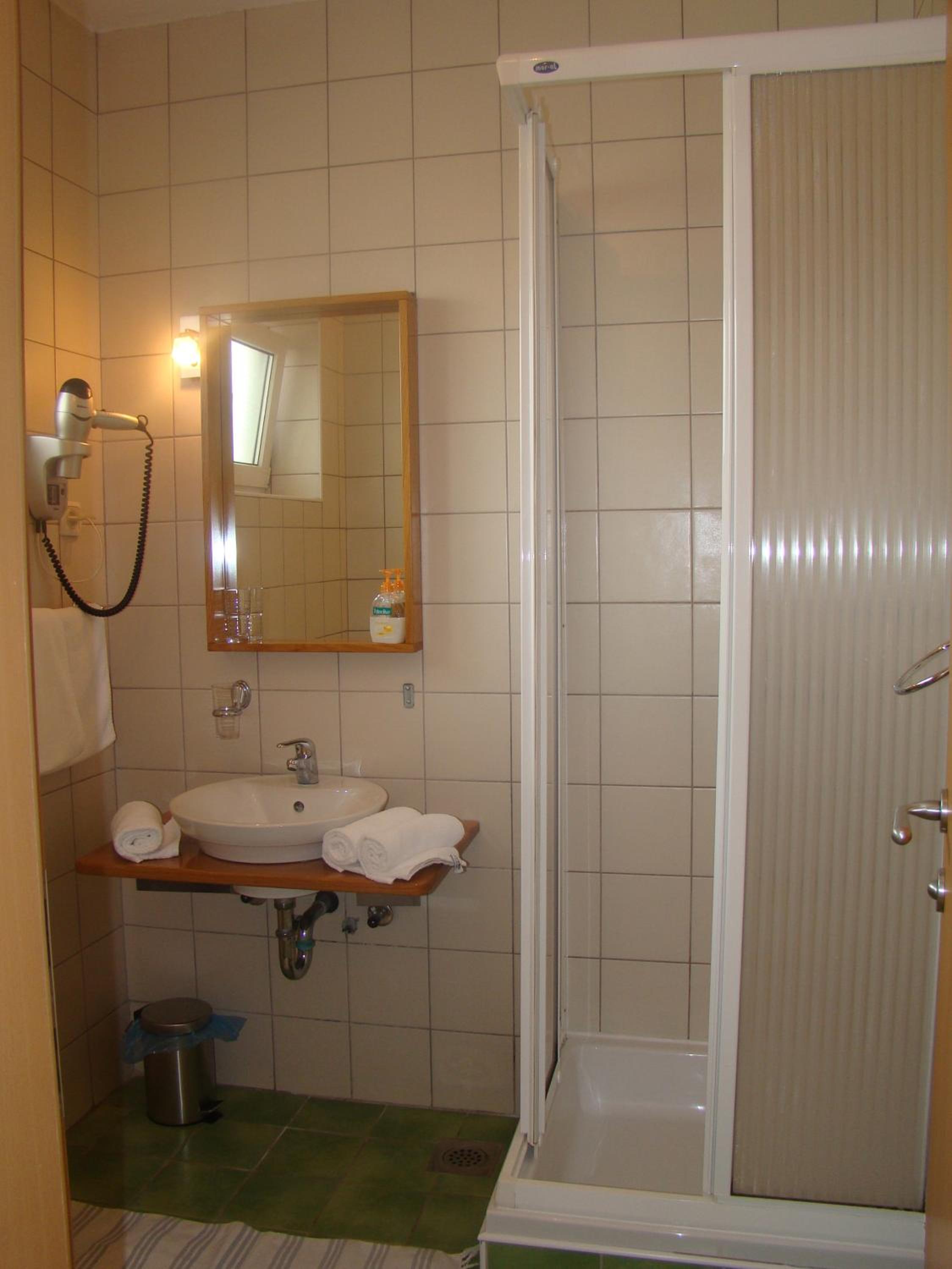 Photo 52