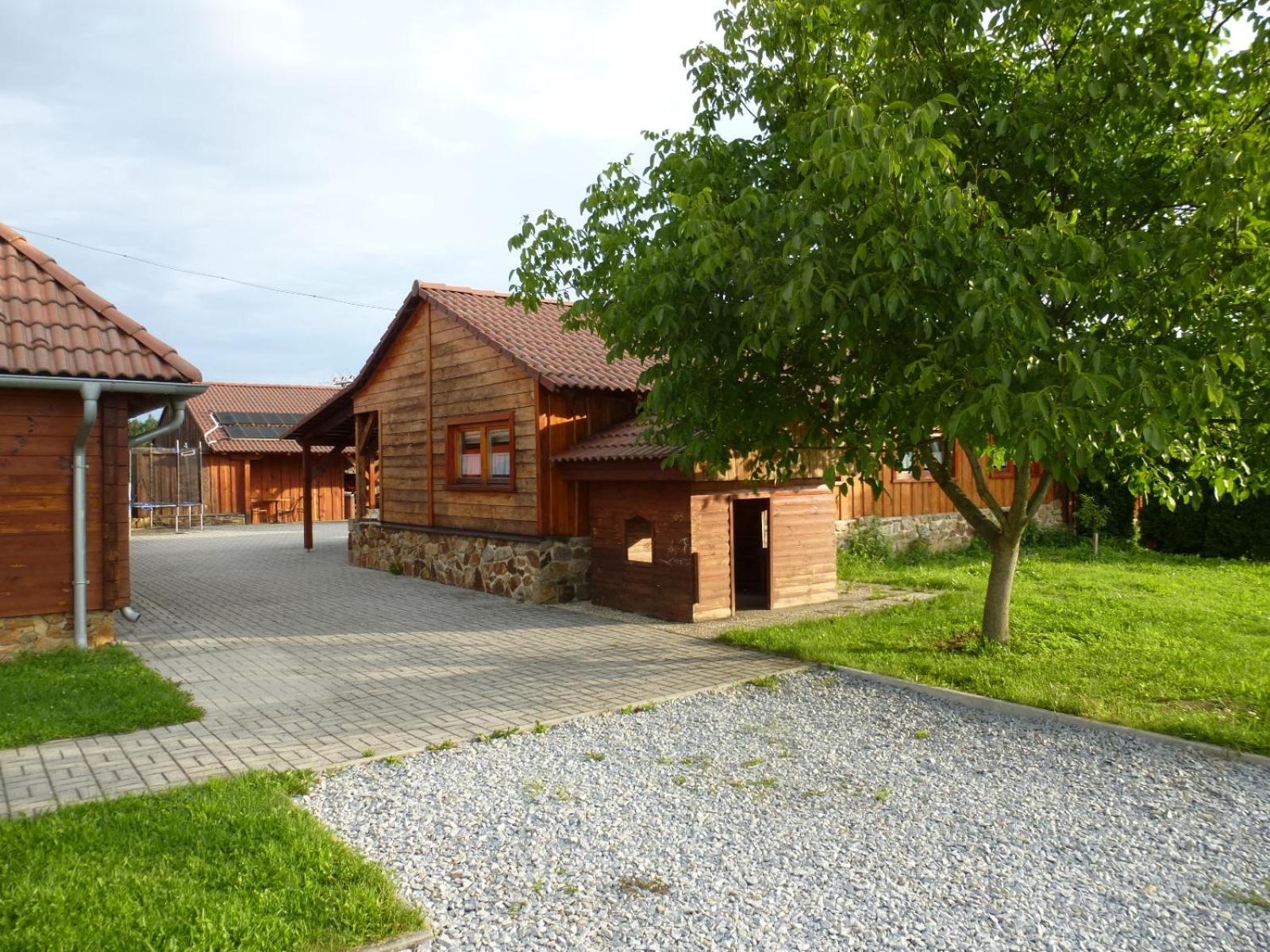 VRÁŽ -Ubytování view 2