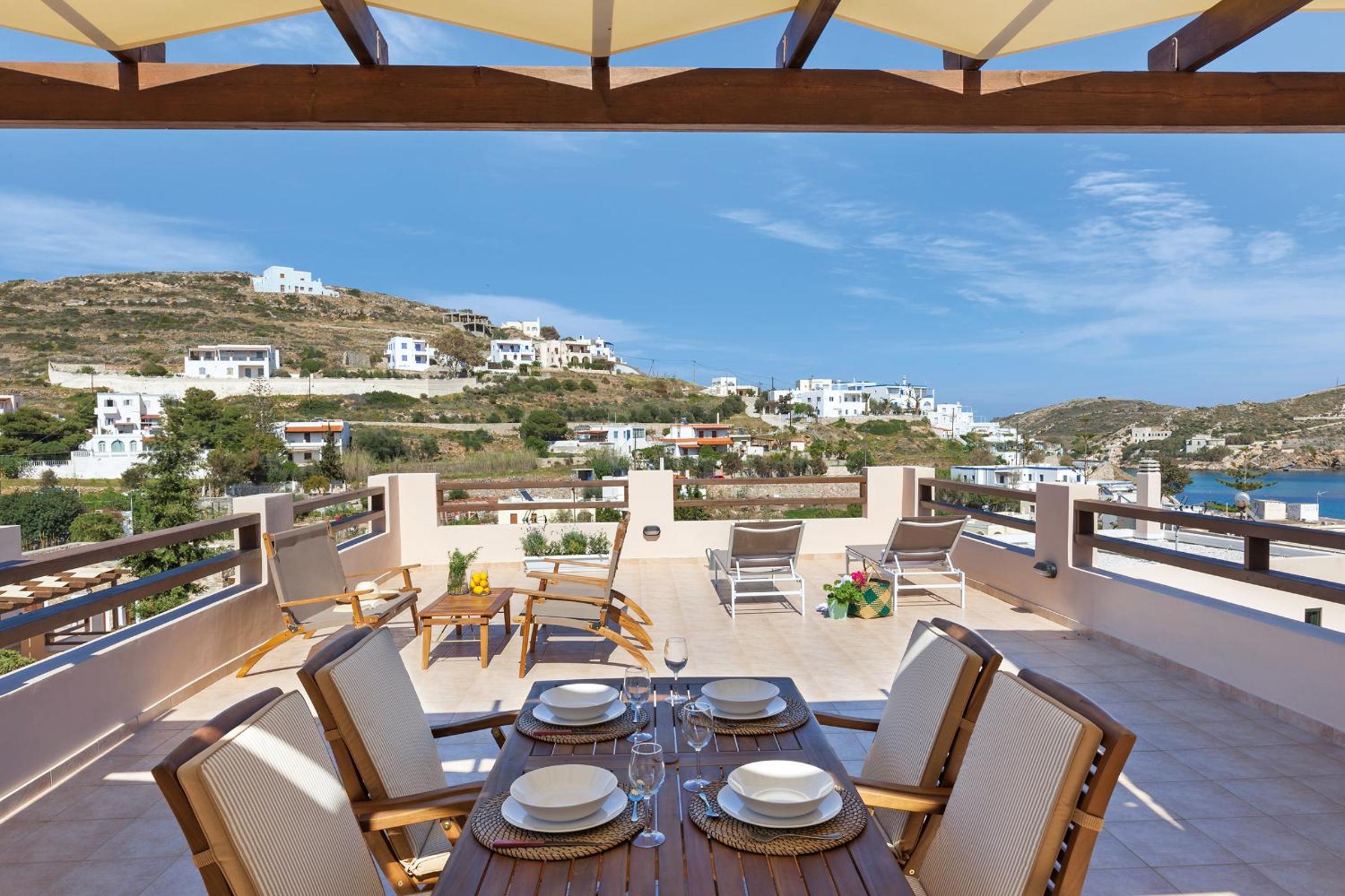 Syra Suites