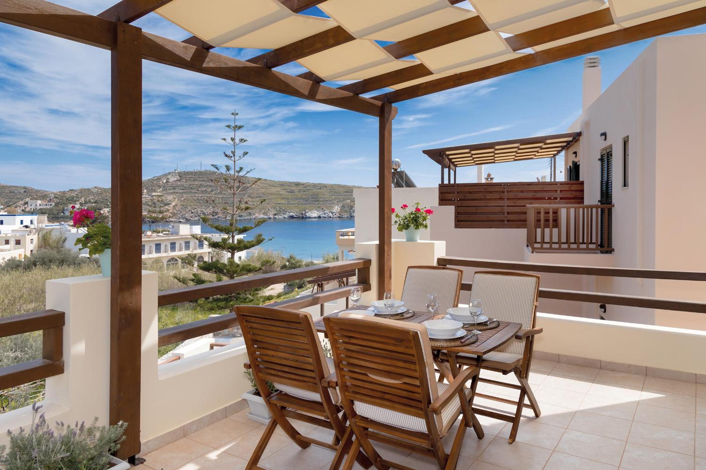 Syra Suites