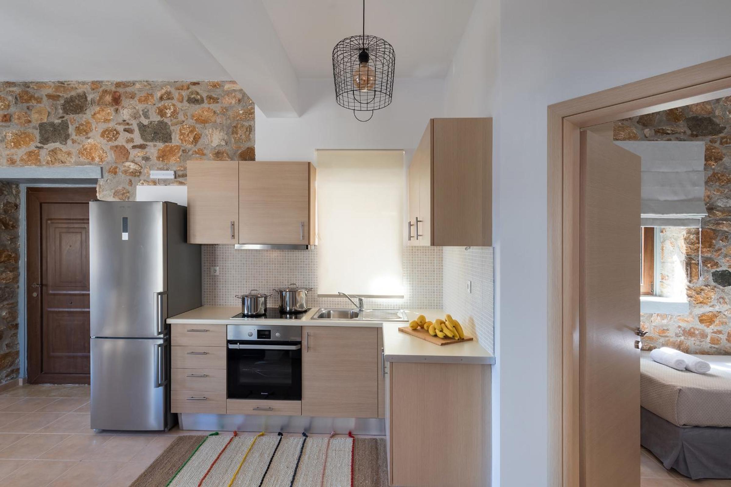 Syra Suites