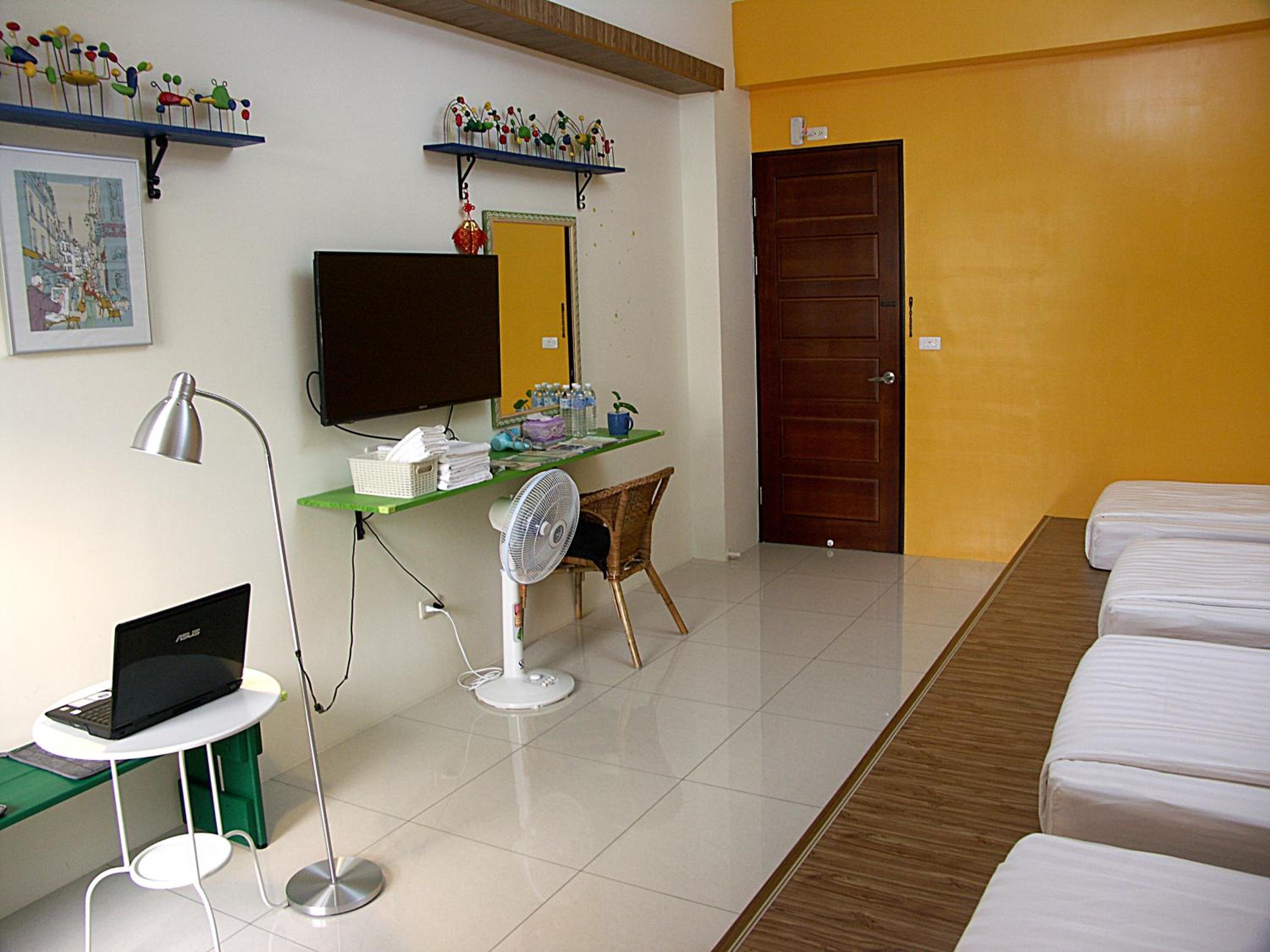 Photo 14