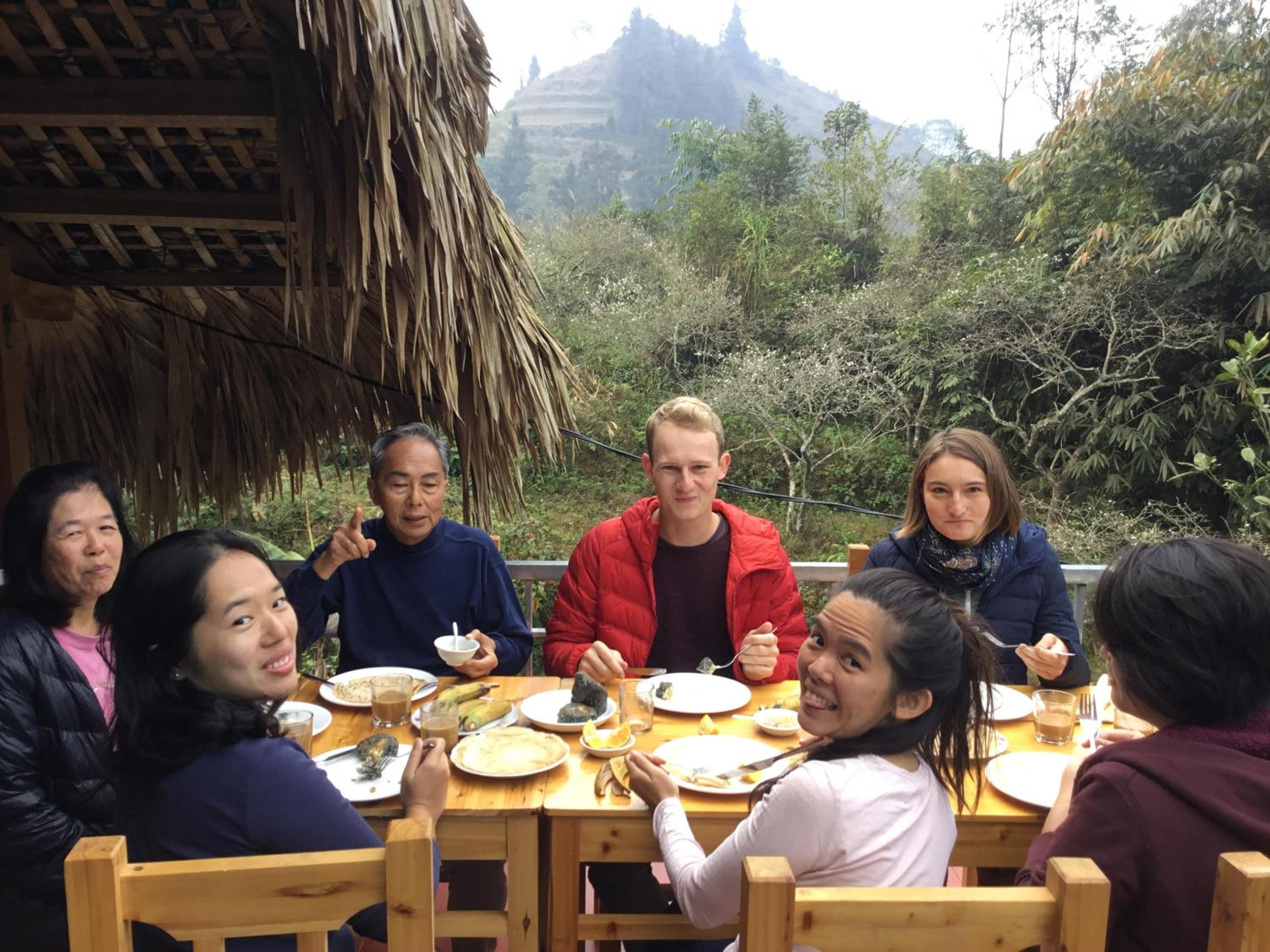Chô Family