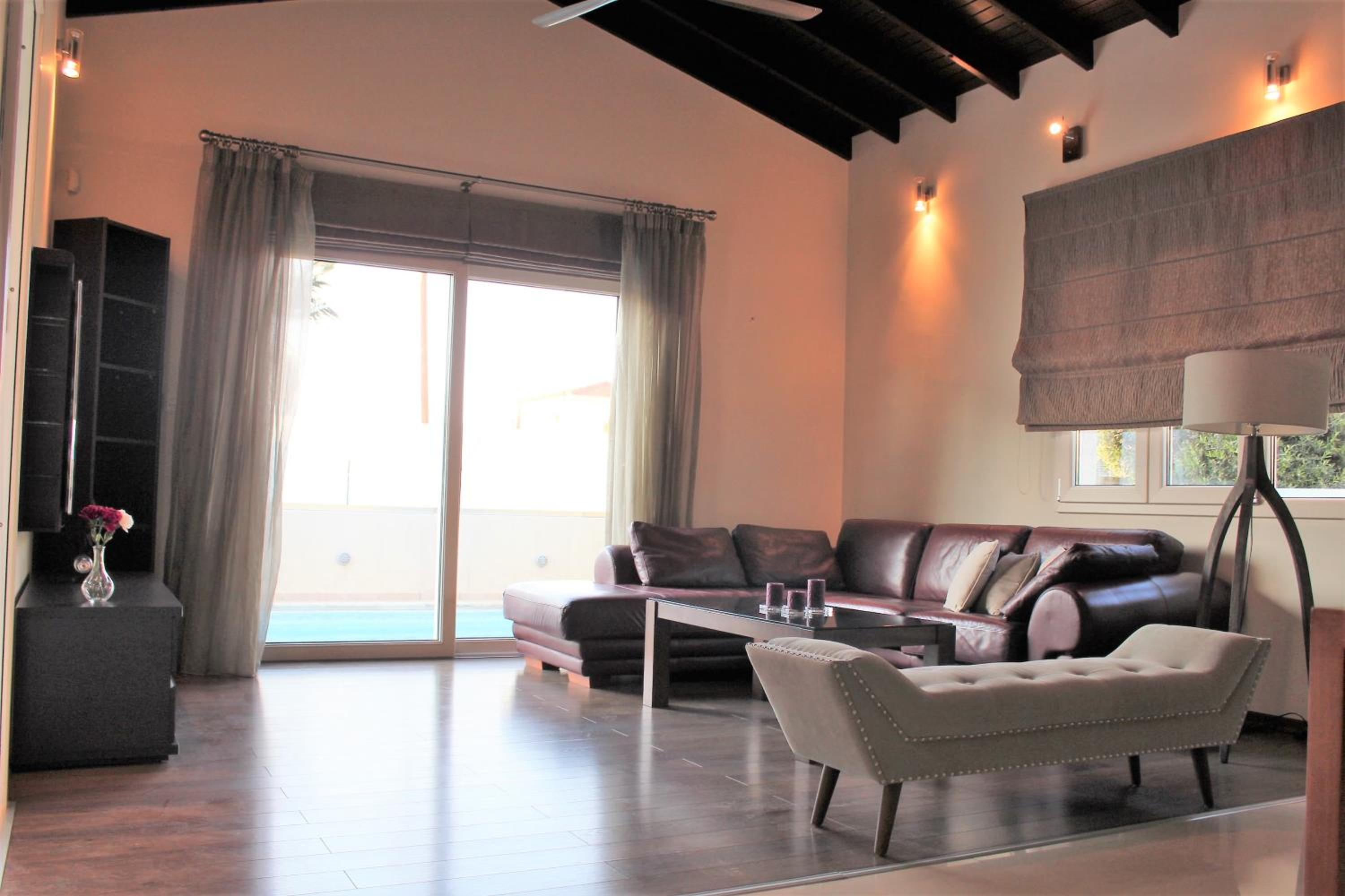 Villa Kristia