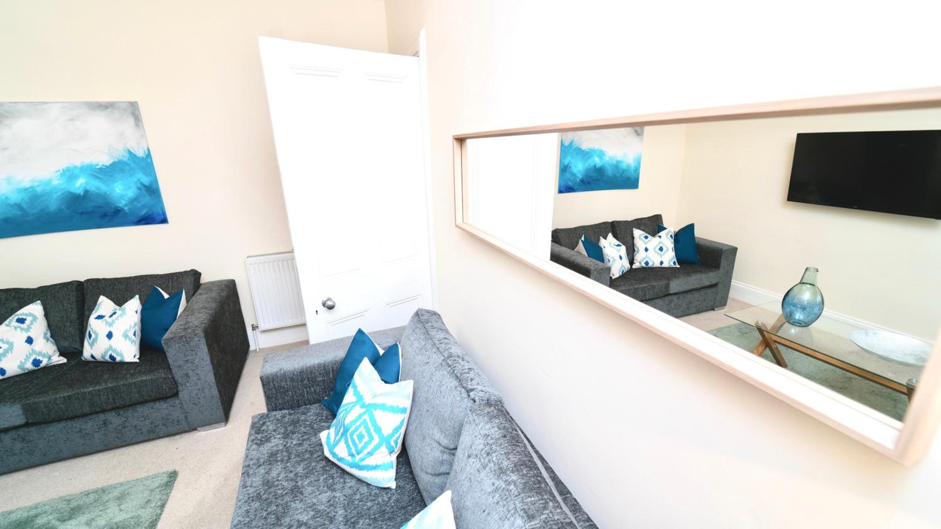 Snug - Tùr Sealladh Apartment