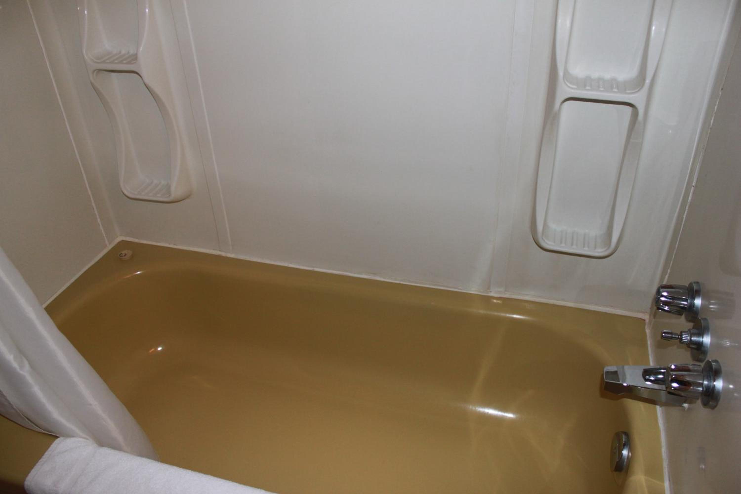 Jacuzzi