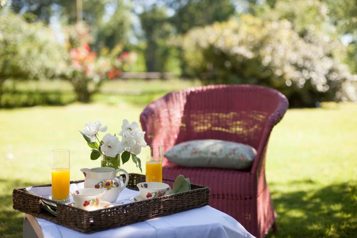 outdoor BBQ area