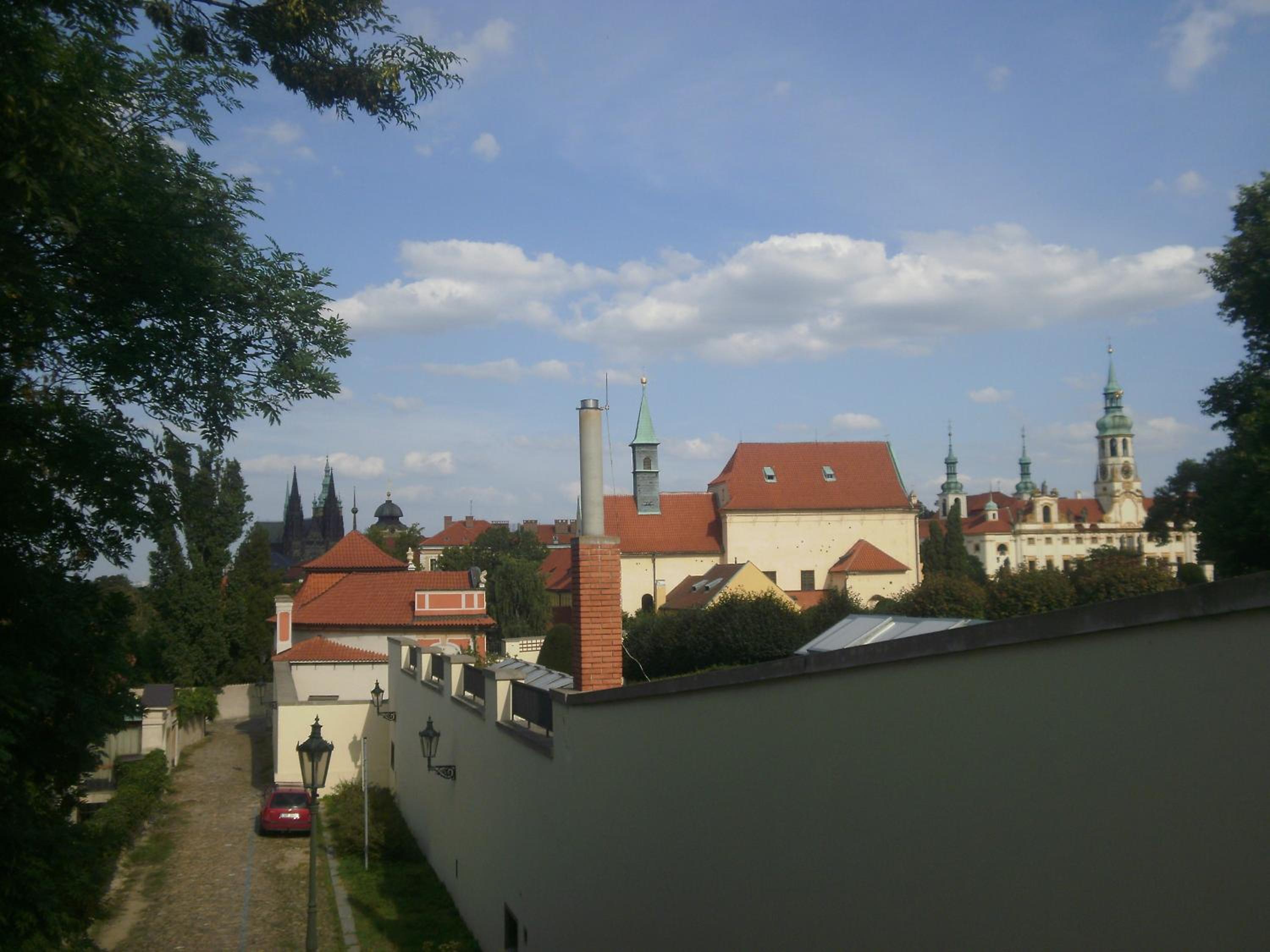 apartricanova