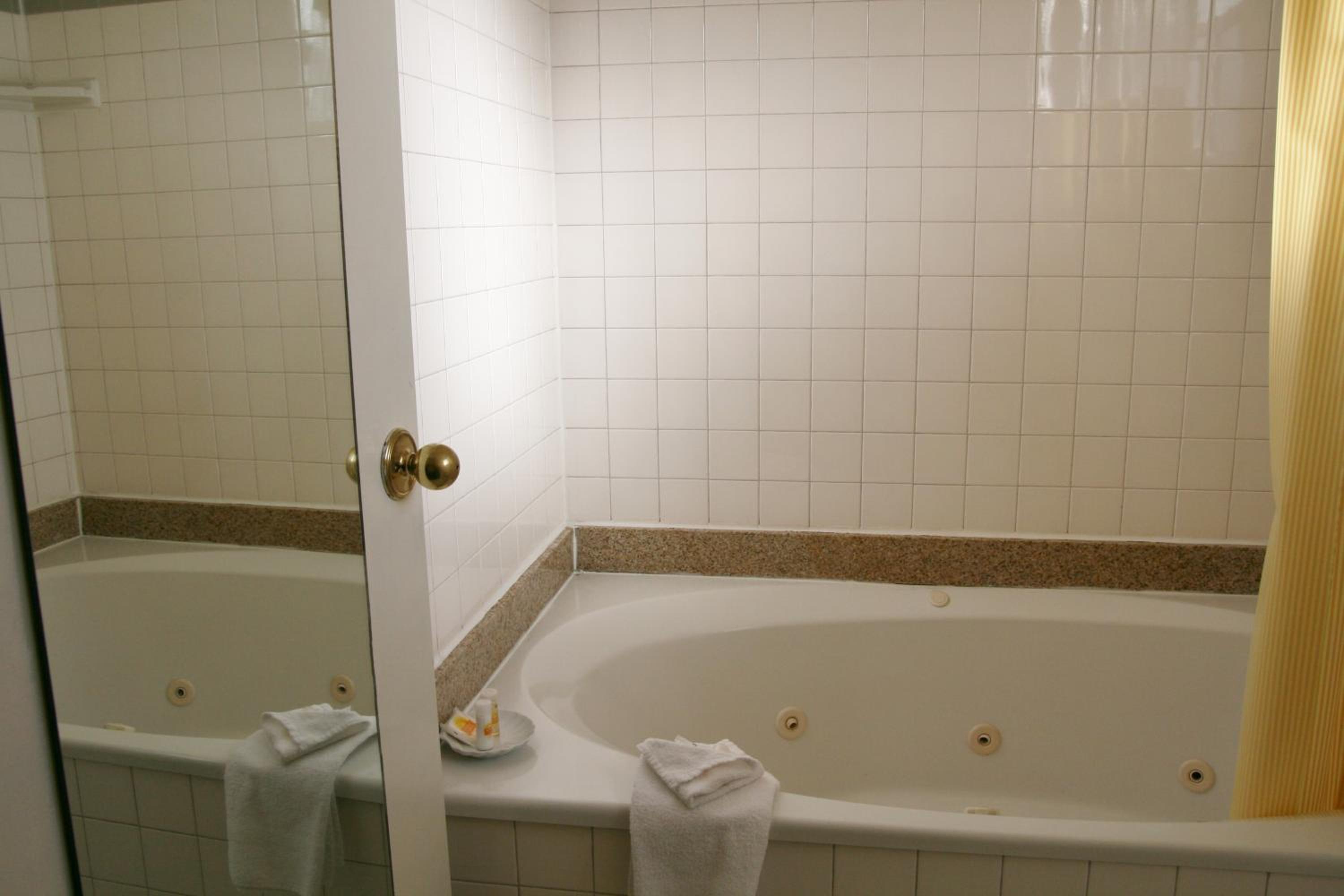 Days Inn by Wyndham Rocklin/Sacramento - Property Image 47